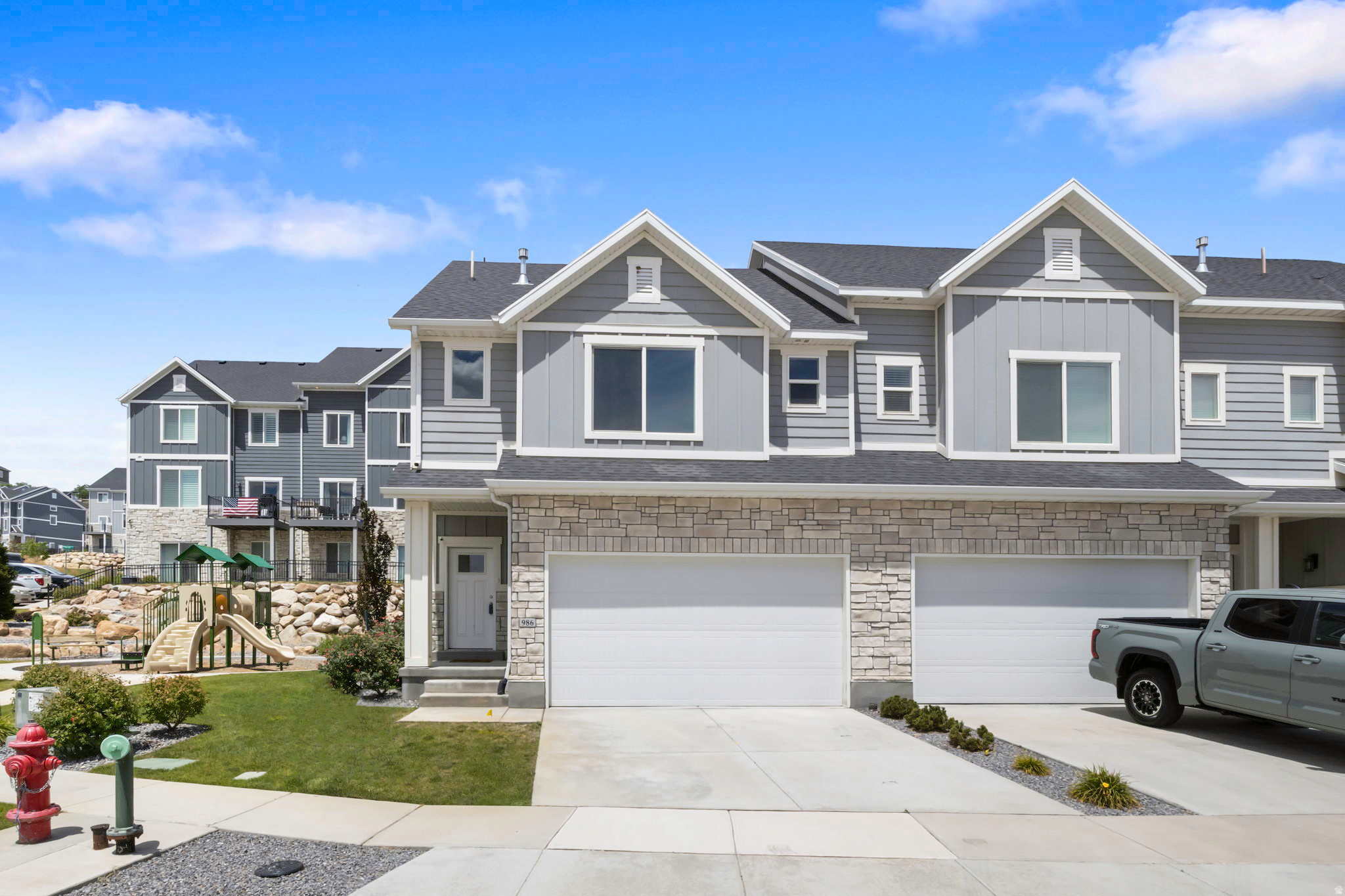 RIDGE - Residential
