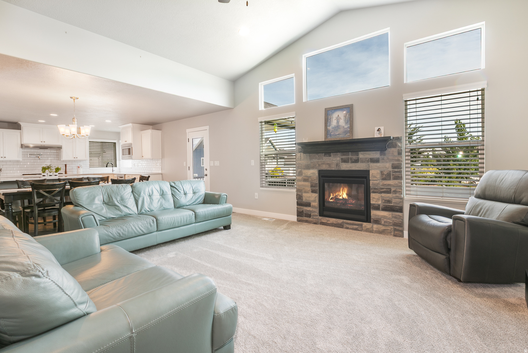 S CURVE ESTATES - Residential
