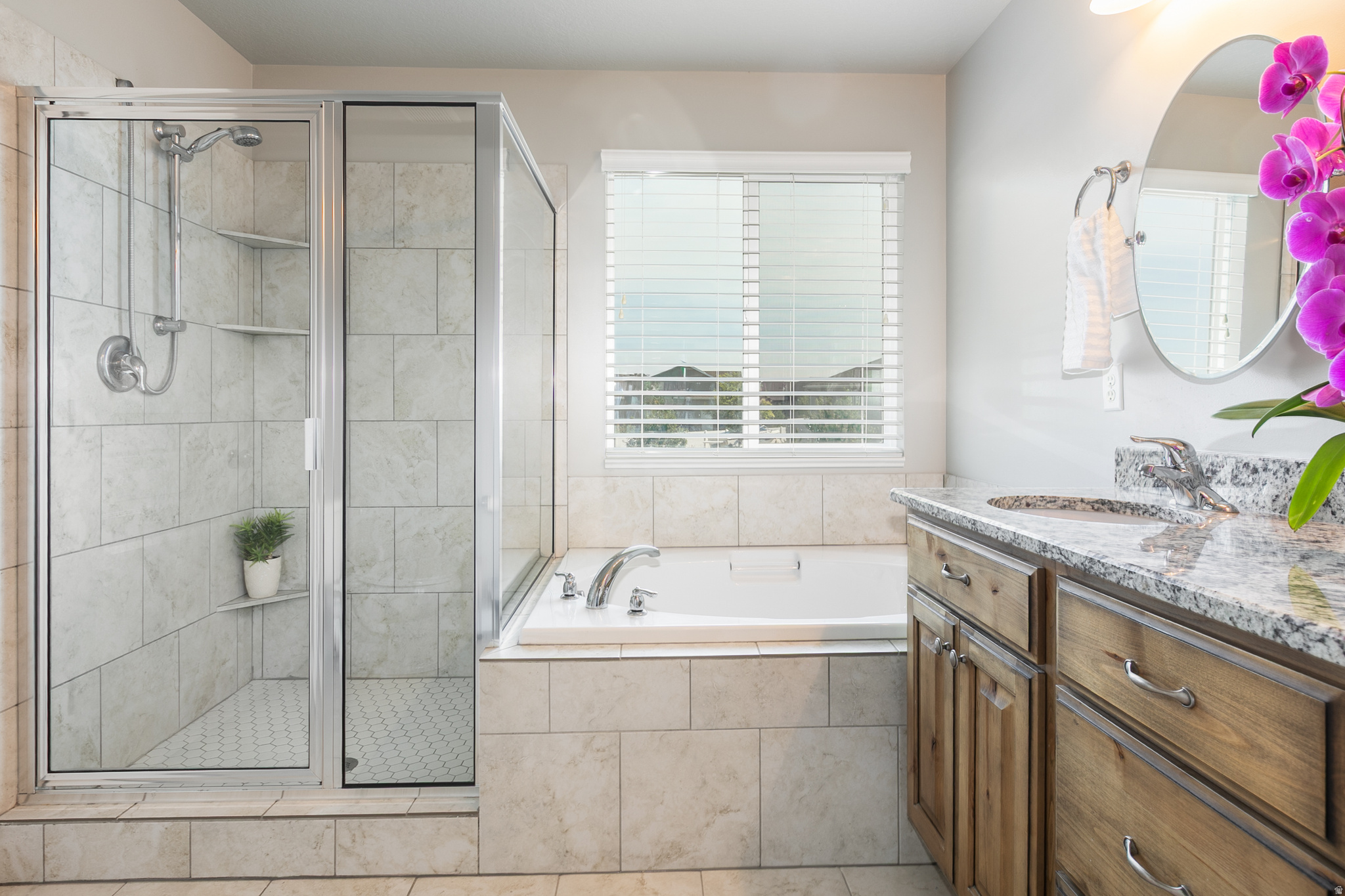 S CURVE ESTATES - Residential