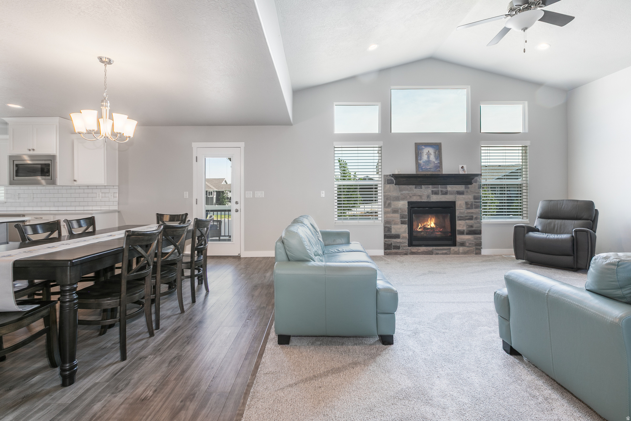 S CURVE ESTATES - Residential