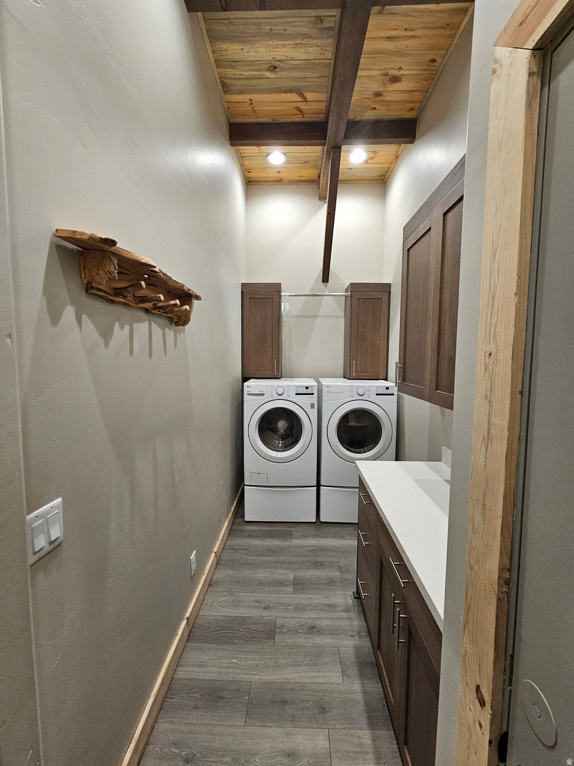 THUNDER RIDGE AIR - Residential