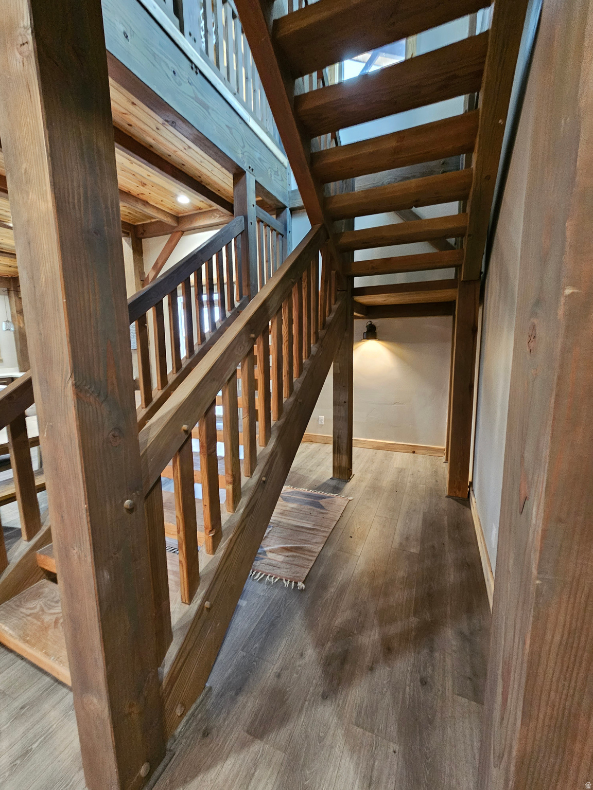 THUNDER RIDGE AIR - Residential