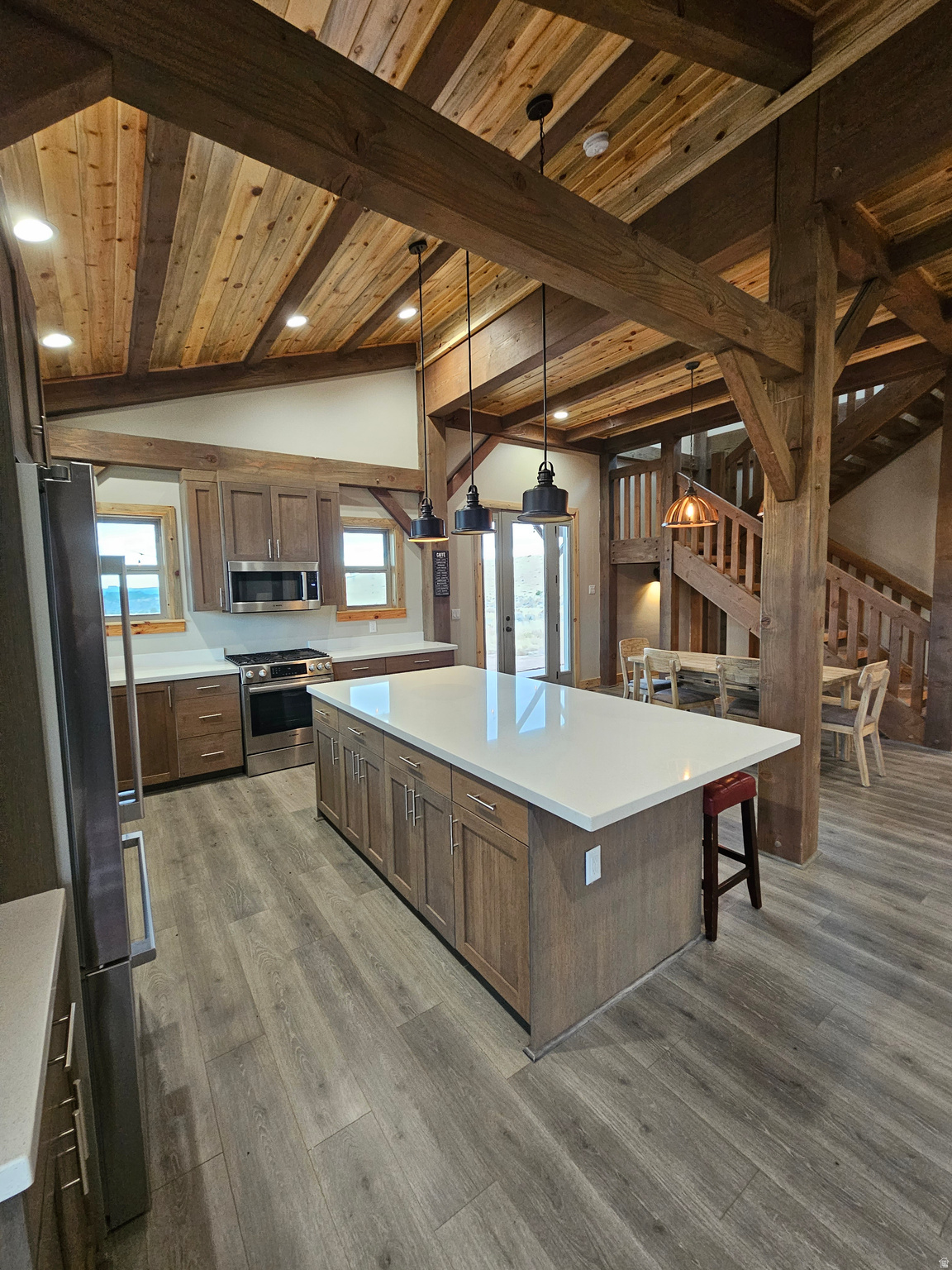 THUNDER RIDGE AIR - Residential