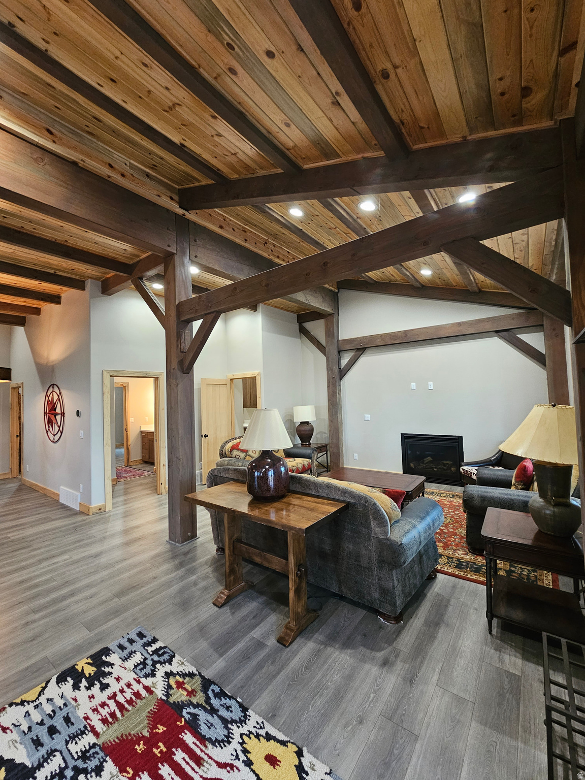 THUNDER RIDGE AIR - Residential