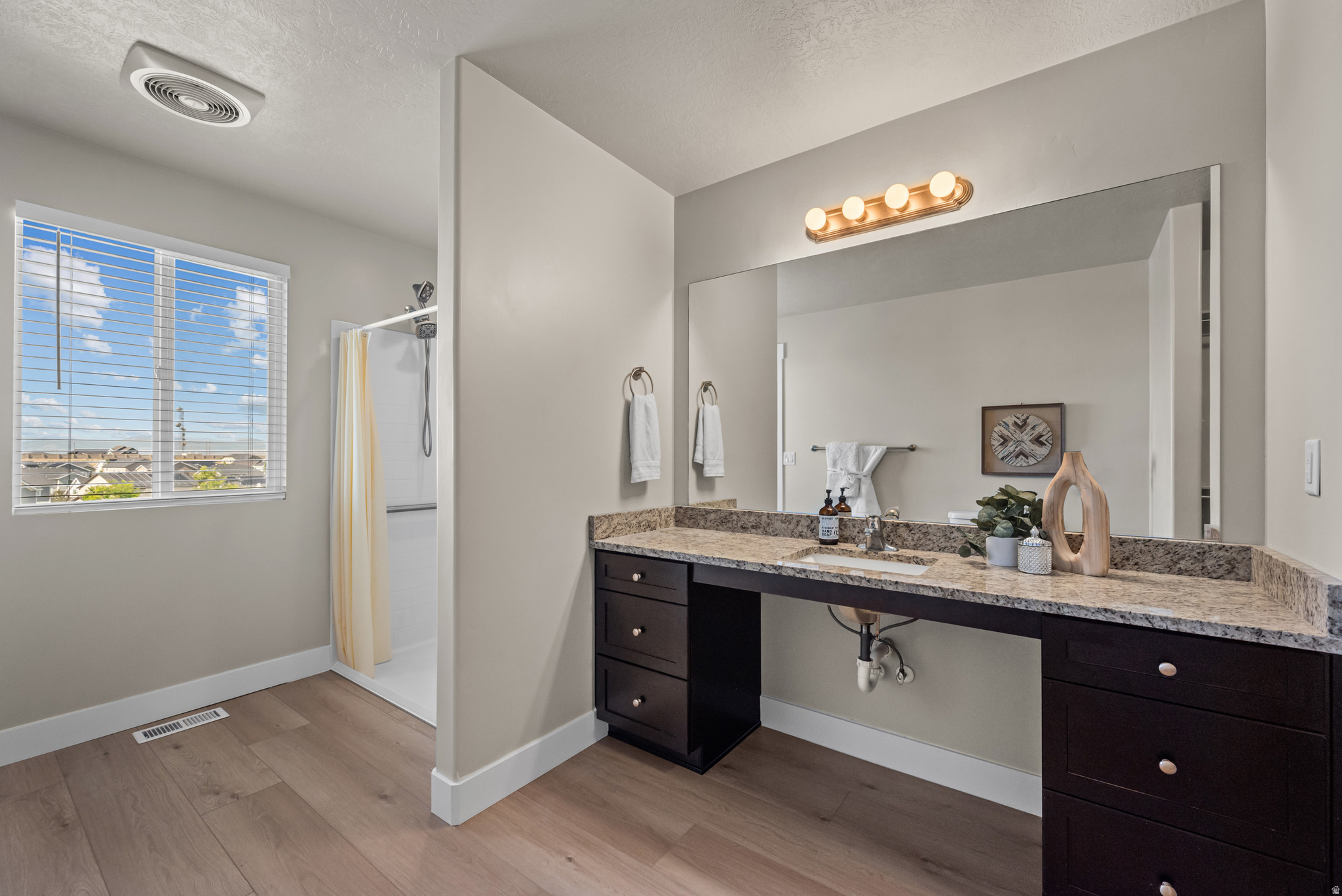 SUNSET HILLS - Residential