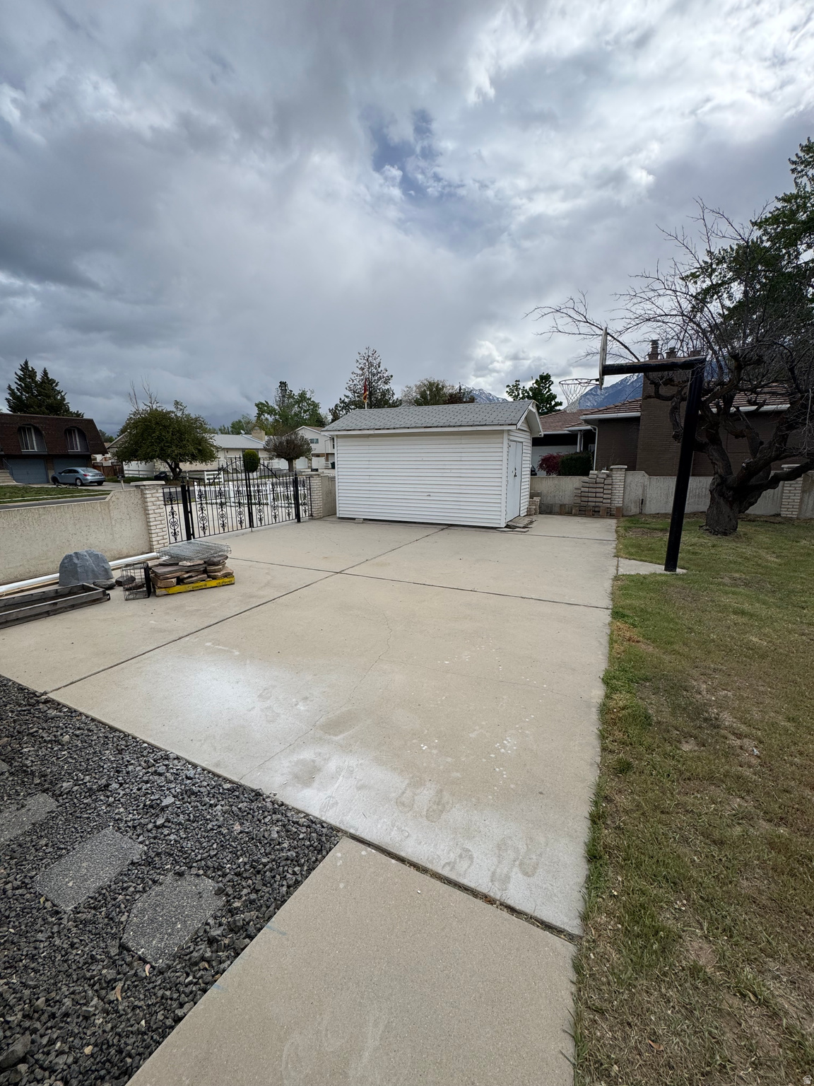 SILVER SAGE - Residential