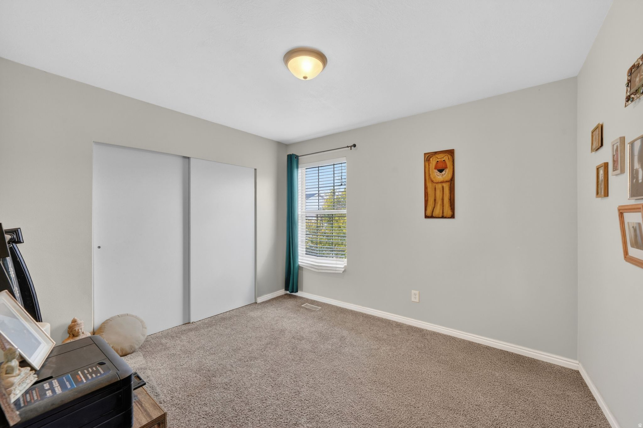 CLINTON TOWNE CENTER - Residential