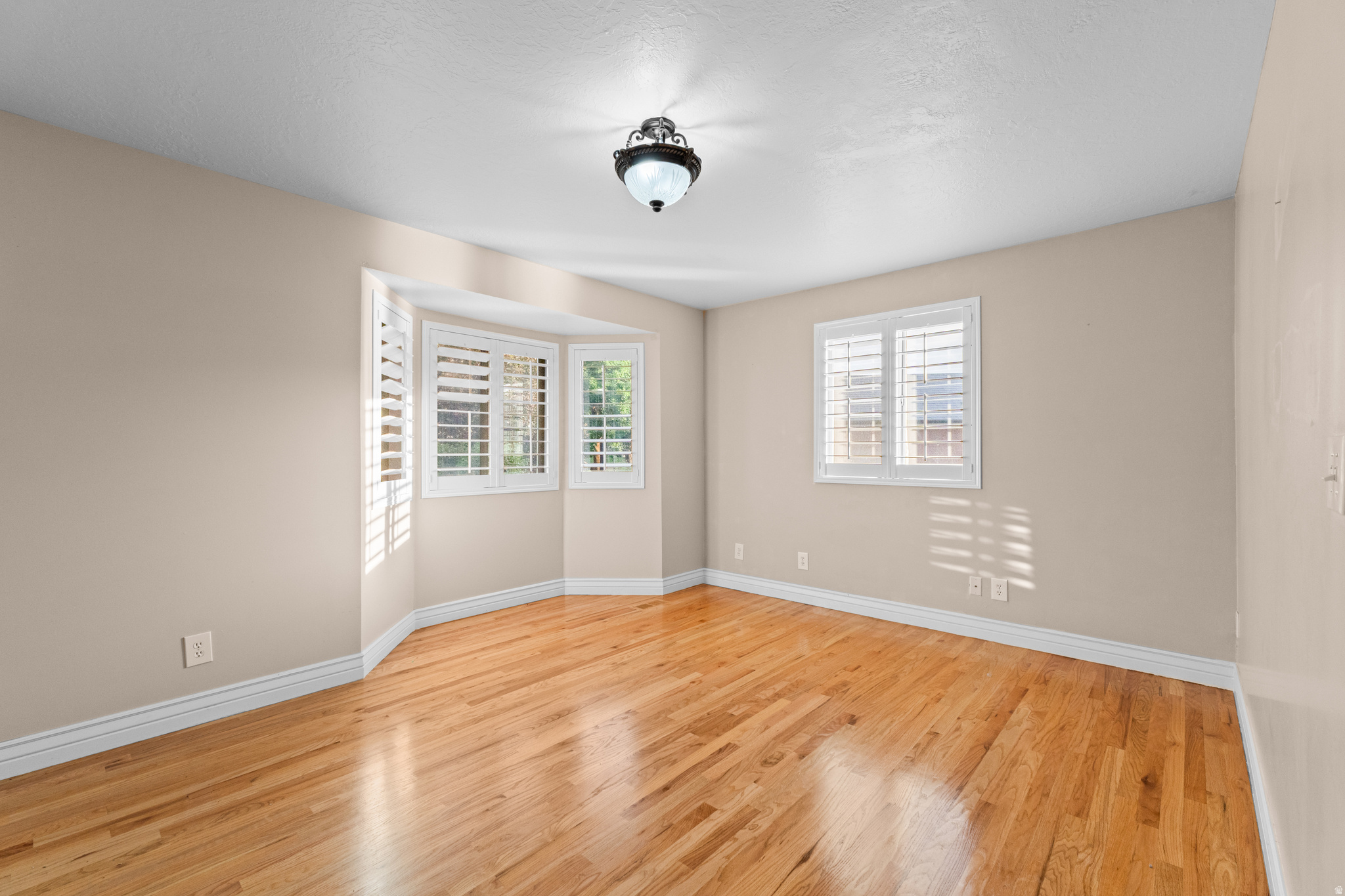 OAKRIDGE FARM - Residential