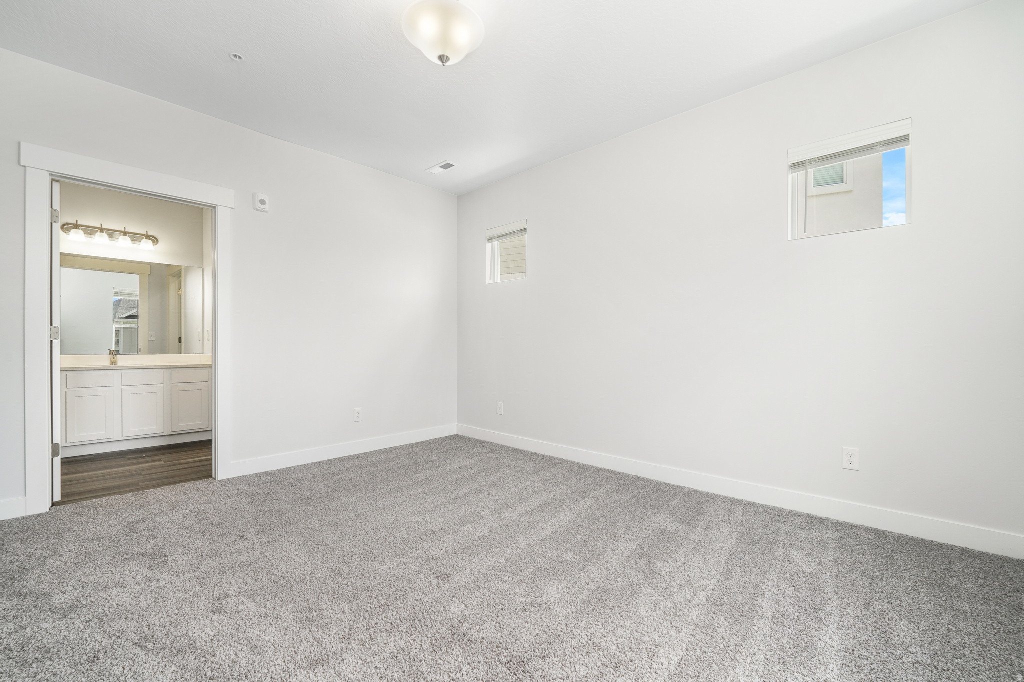 PARKSIDE - Residential