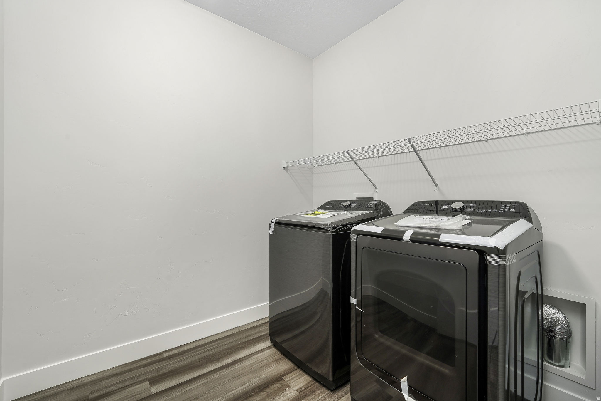 PARKSIDE - Residential