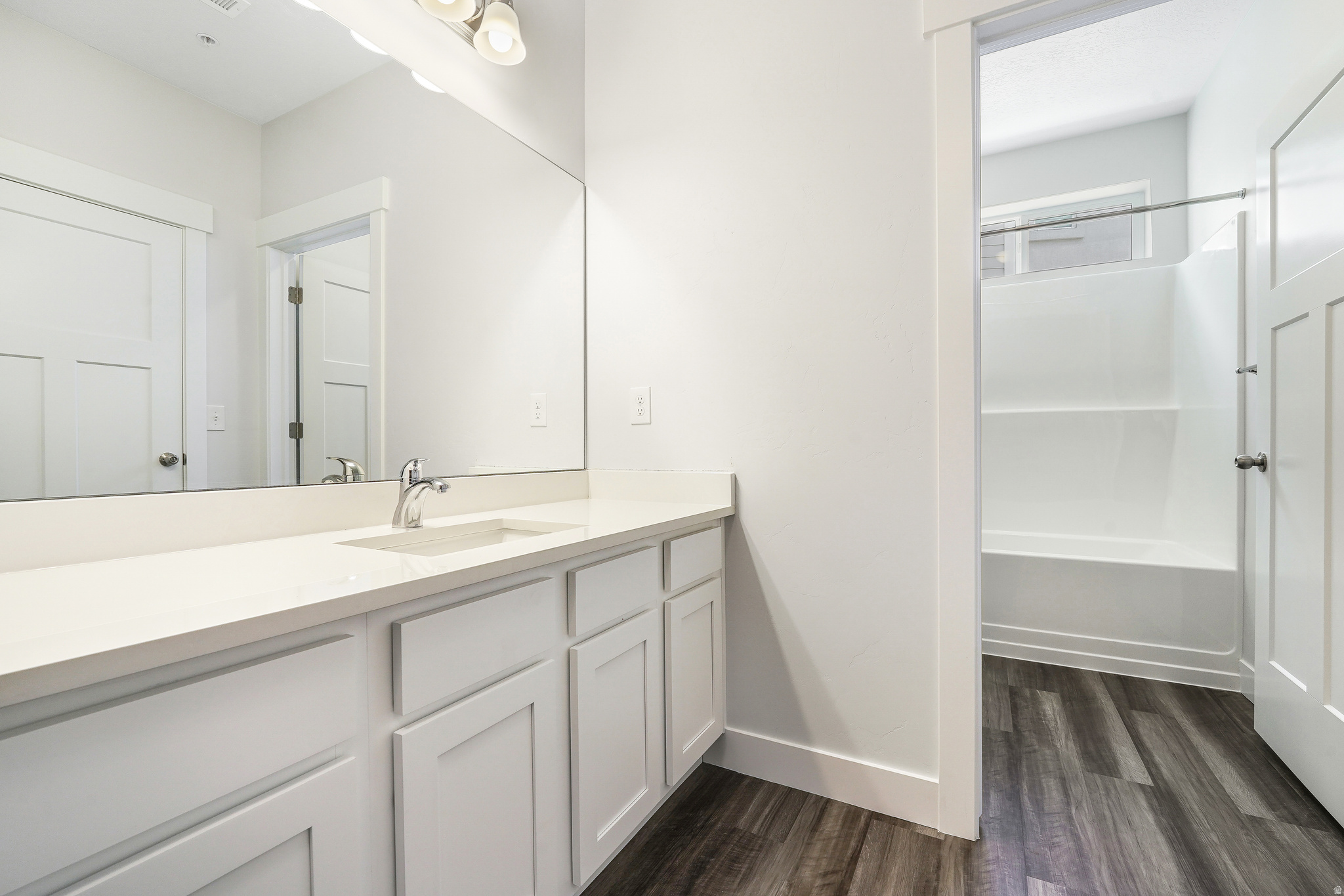 PARKSIDE - Residential