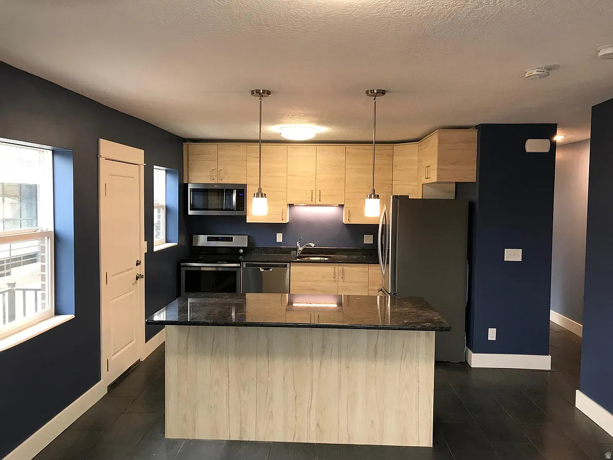 METES AND BOUNDS - Residential