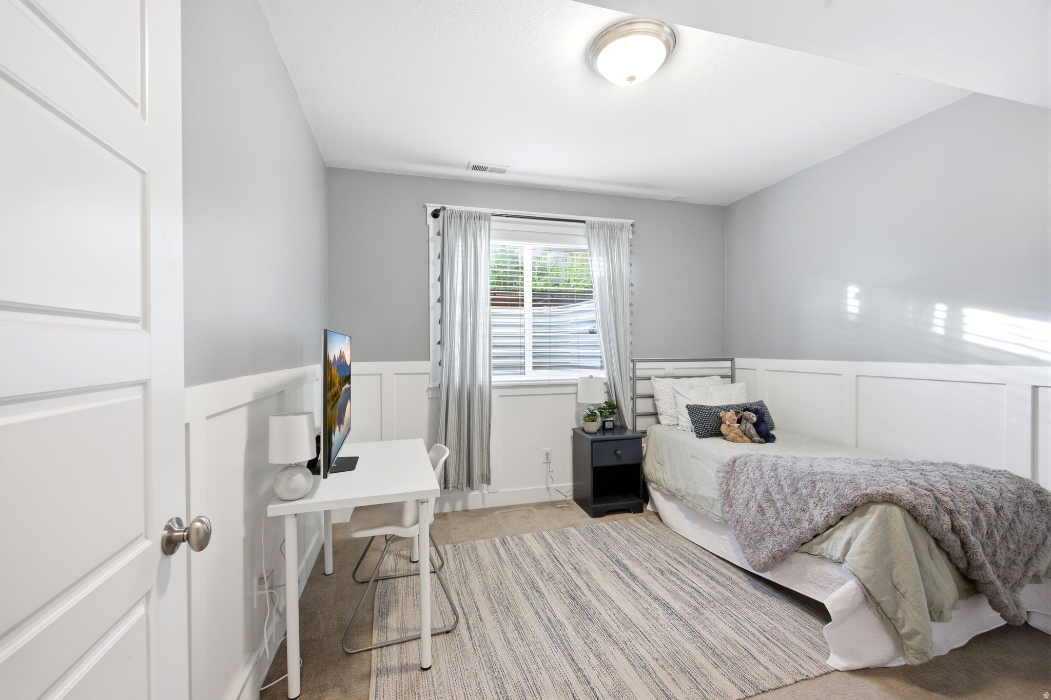 HILL FARMS - Residential