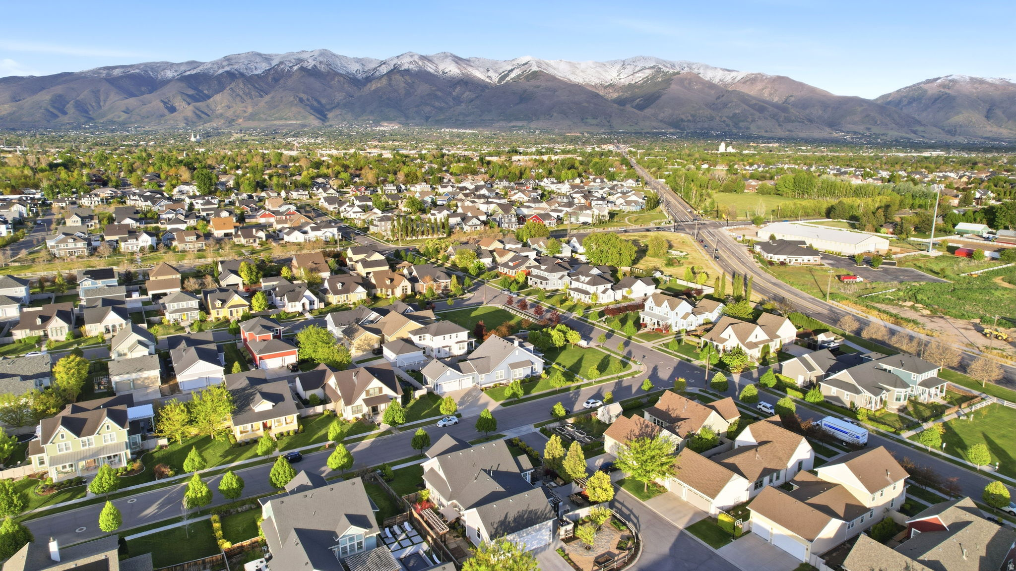 HILL FARMS - Residential