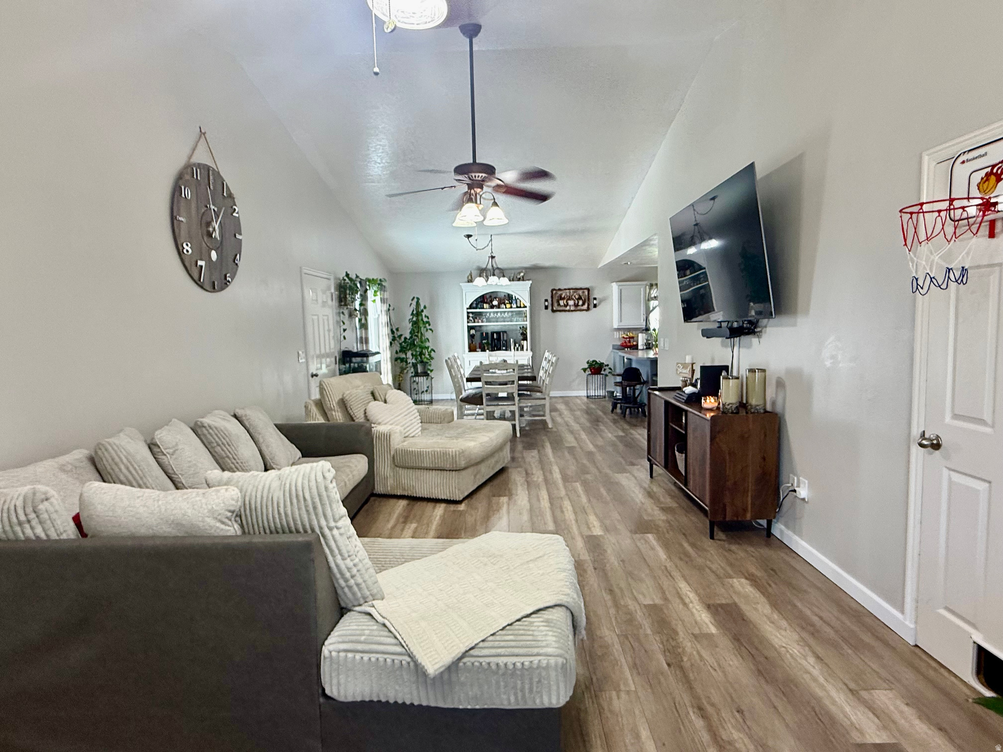 MAESER MEADOWS SUBD - Residential