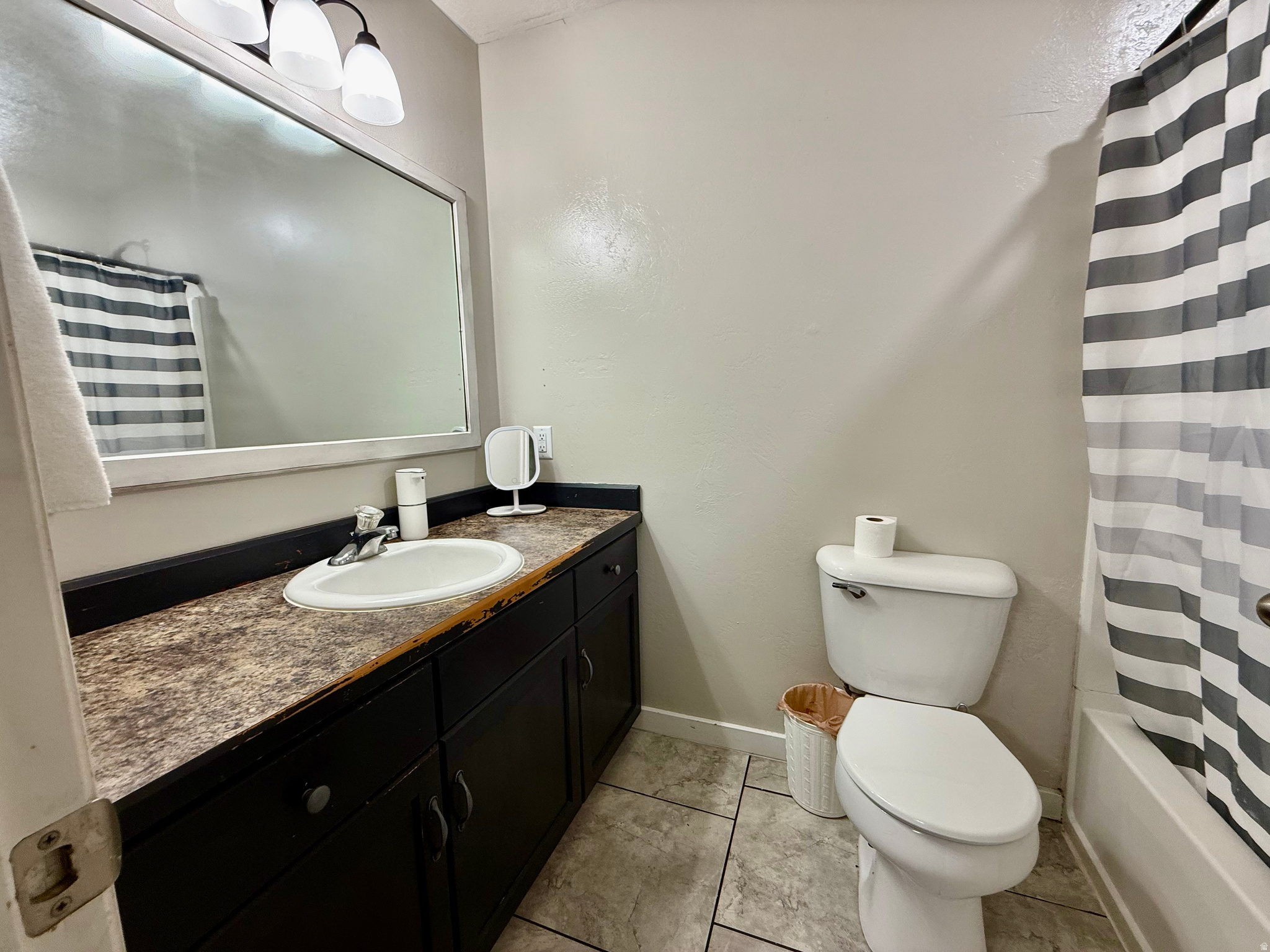 MAESER MEADOWS SUBD - Residential