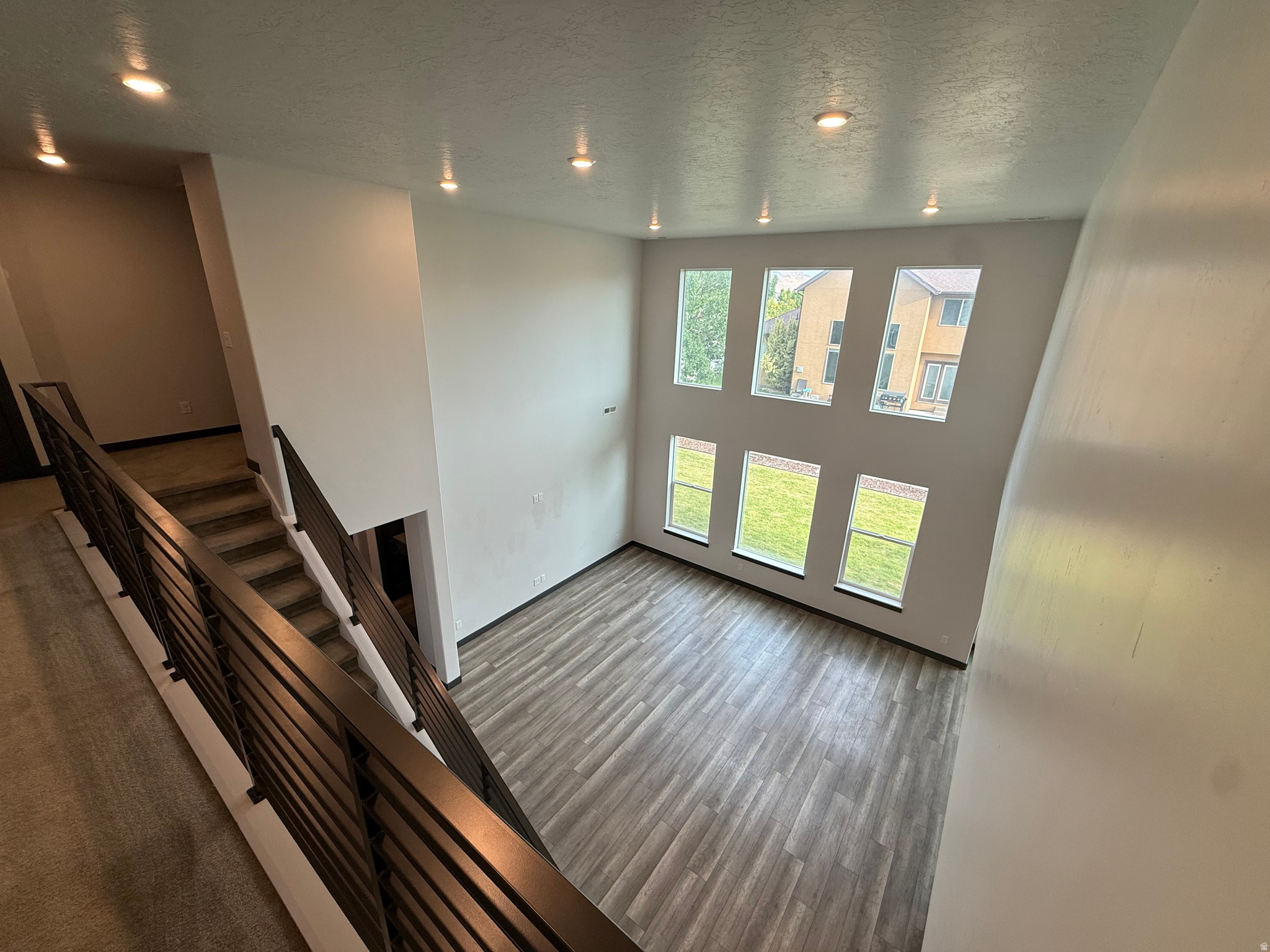 SHAMROCK VILLAGE - Residential