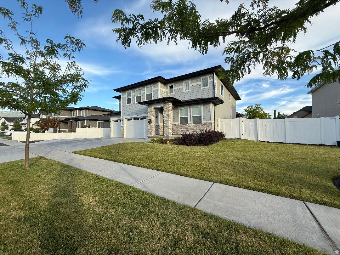 SHAMROCK VILLAGE - Residential