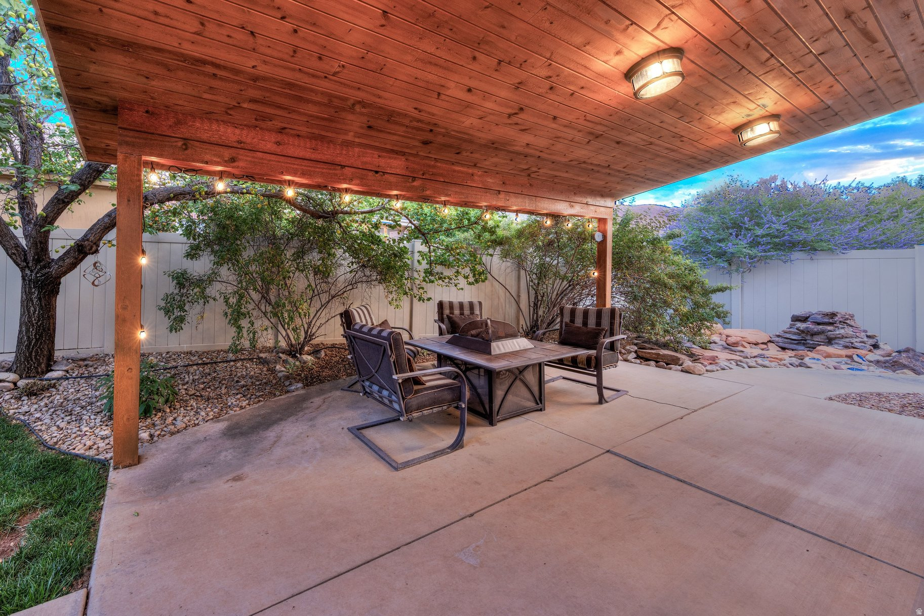 MILL CREEK COVE - Residential