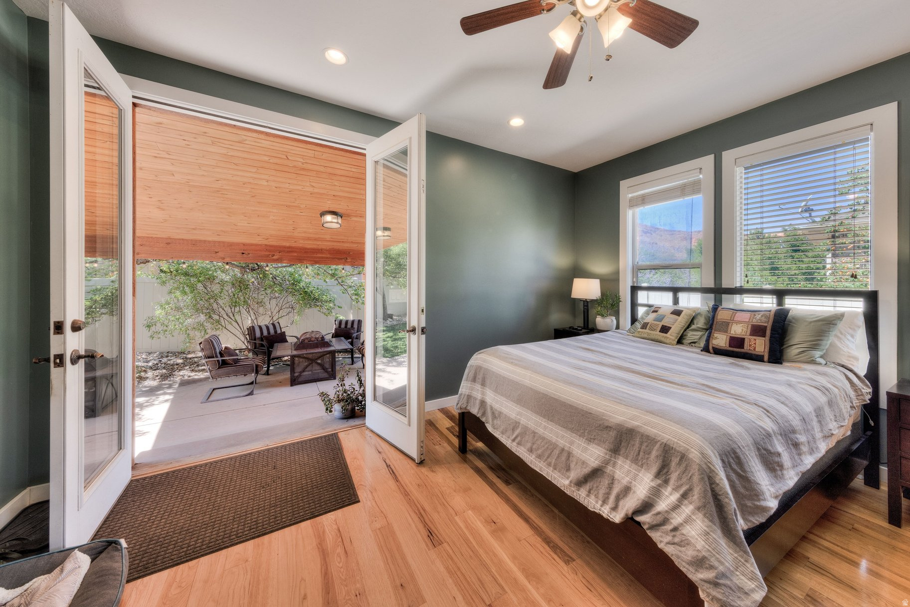 MILL CREEK COVE - Residential