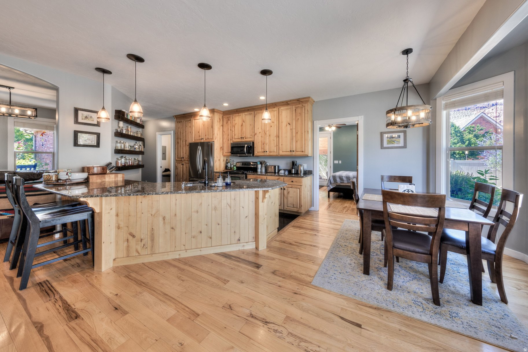 MILL CREEK COVE - Residential
