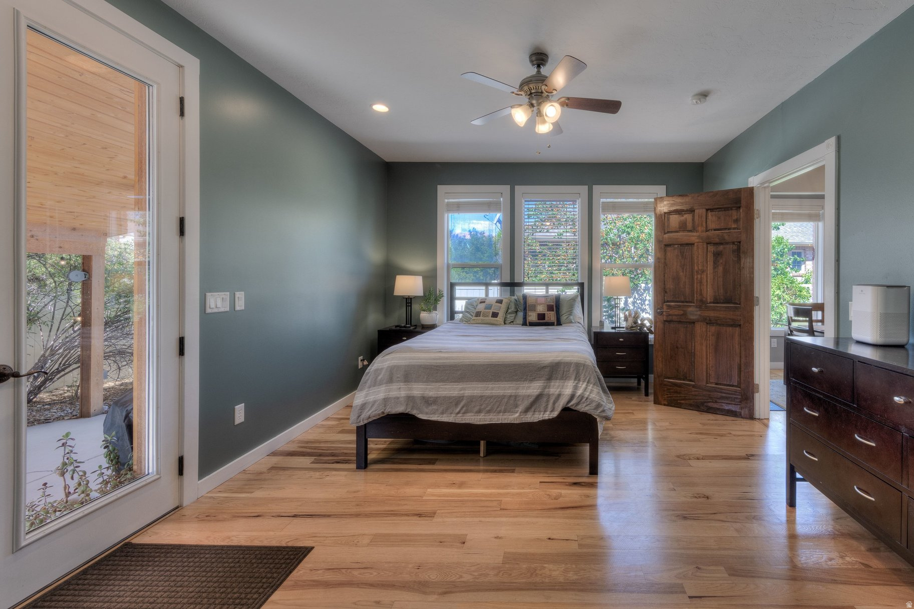 MILL CREEK COVE - Residential