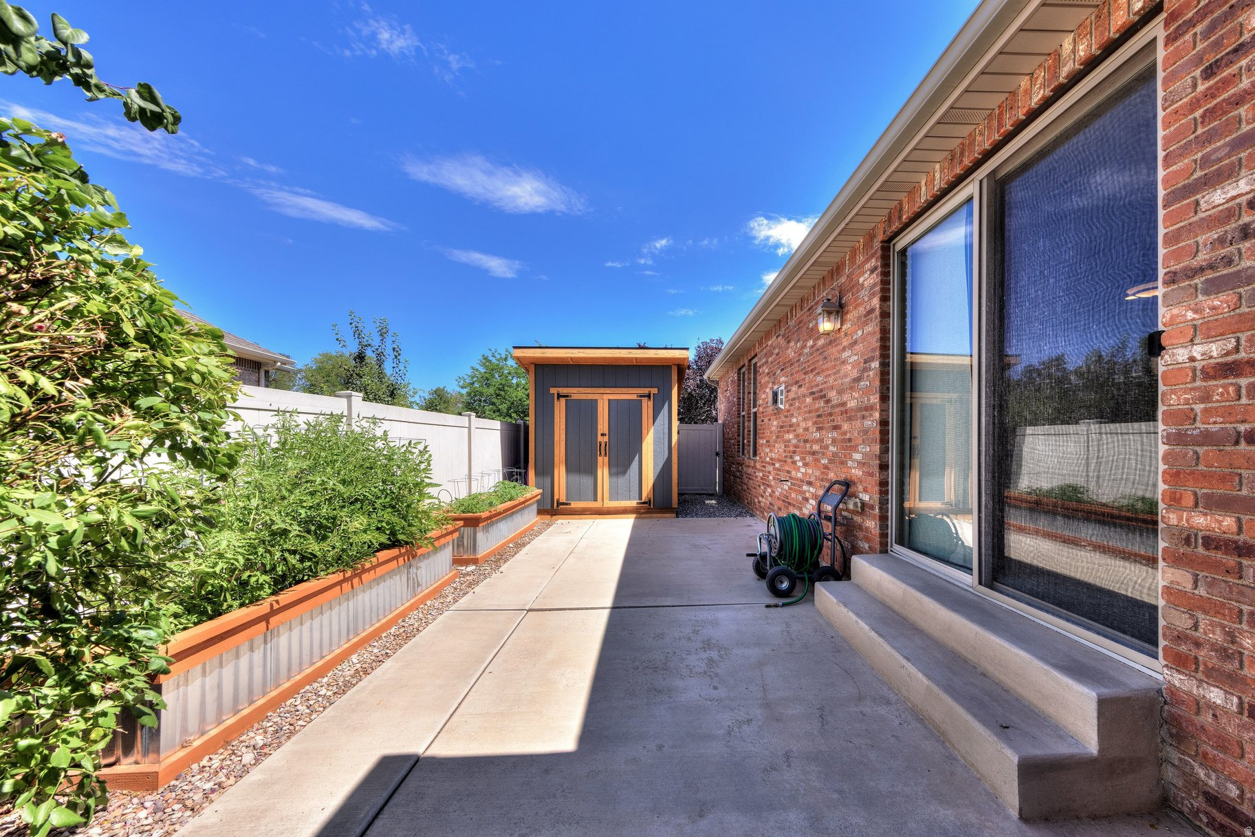 MILL CREEK COVE - Residential