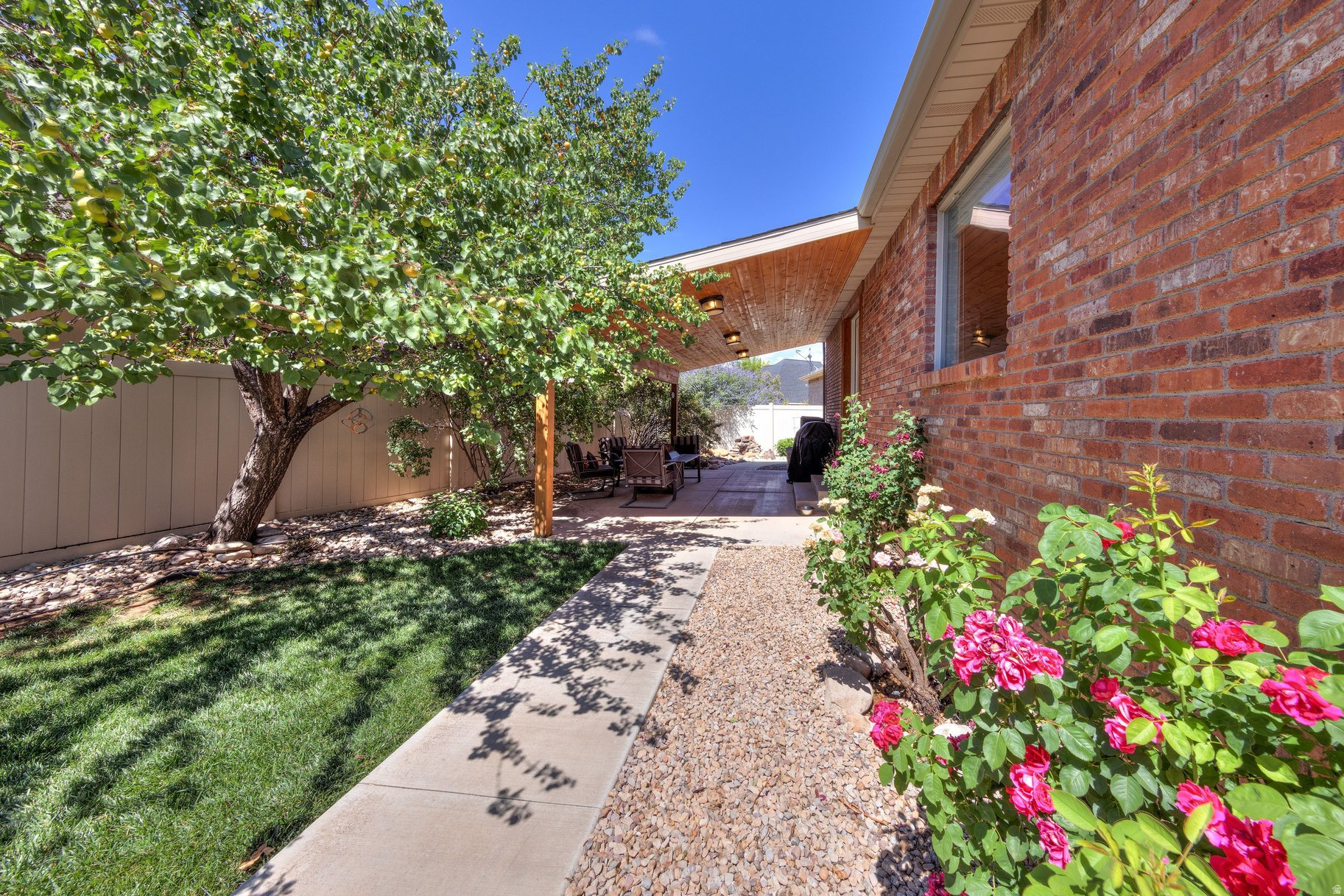MILL CREEK COVE - Residential