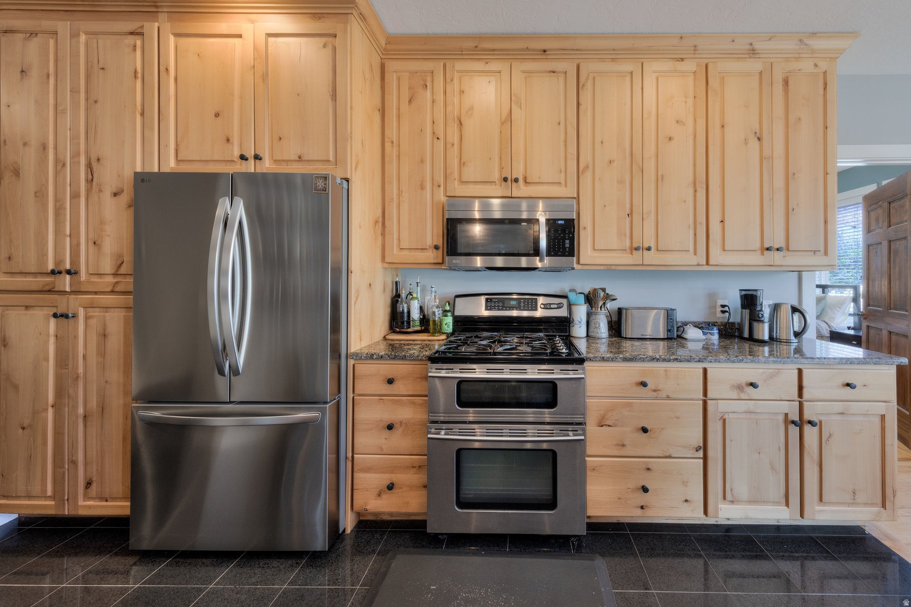 MILL CREEK COVE - Residential
