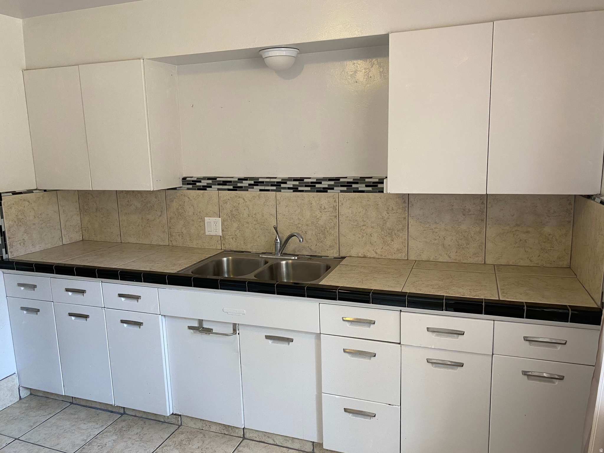 PLEASANT SUBDIVISION - Residential