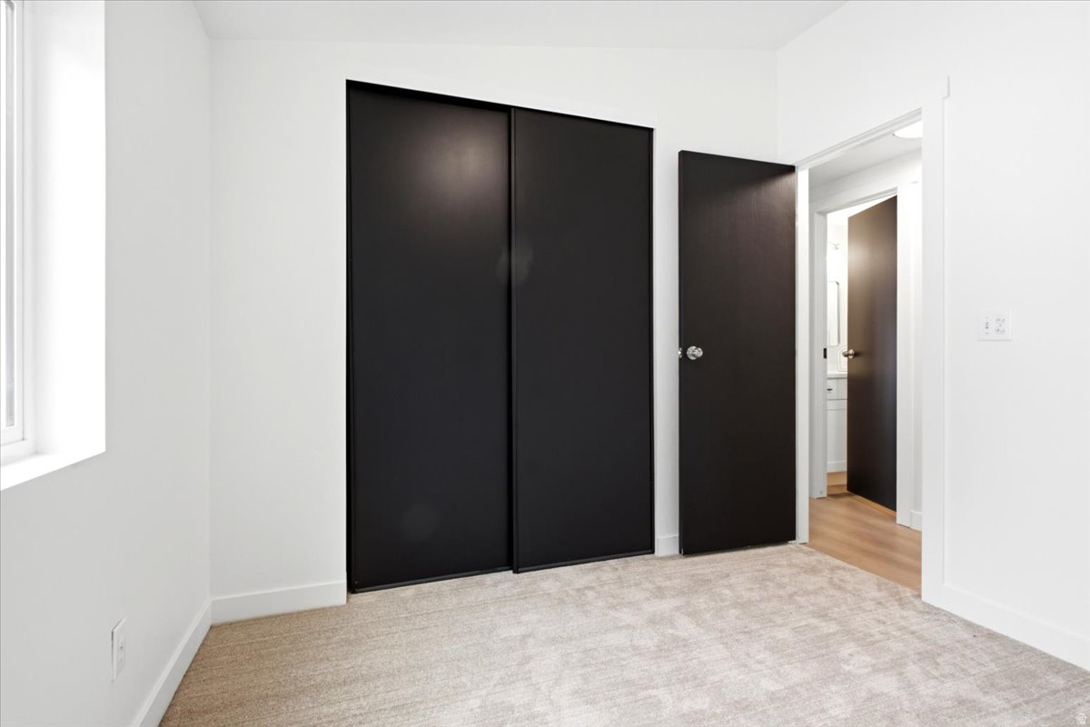 ALL SEASONS - Residential