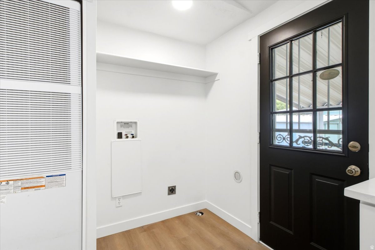 ALL SEASONS - Residential