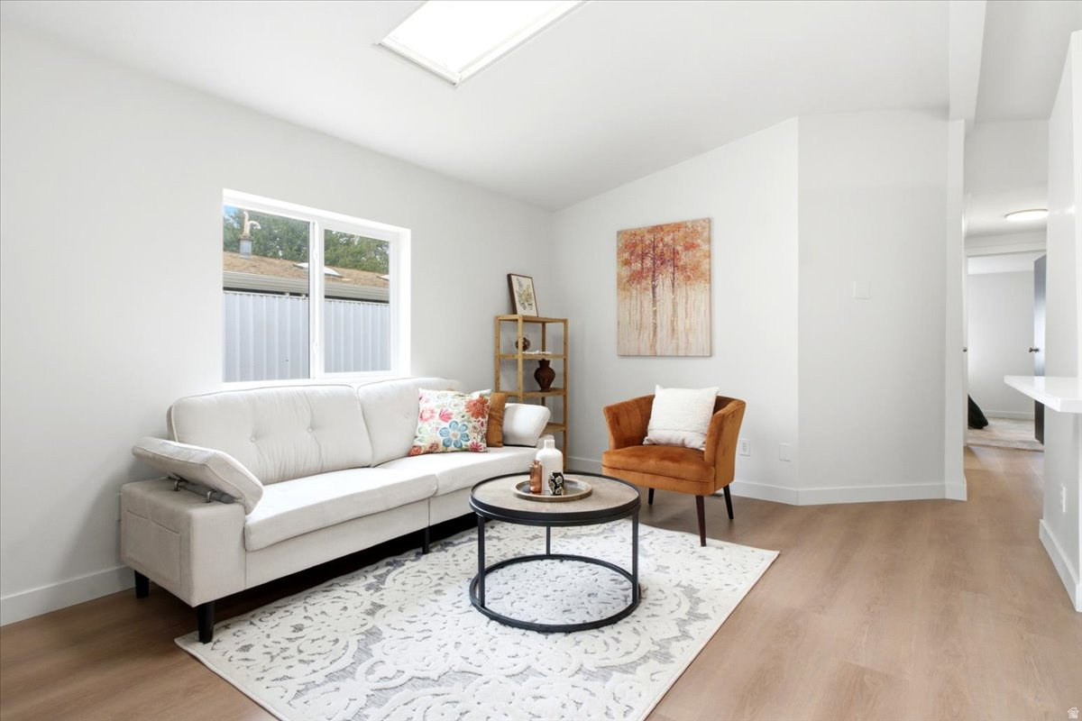 ALL SEASONS - Residential