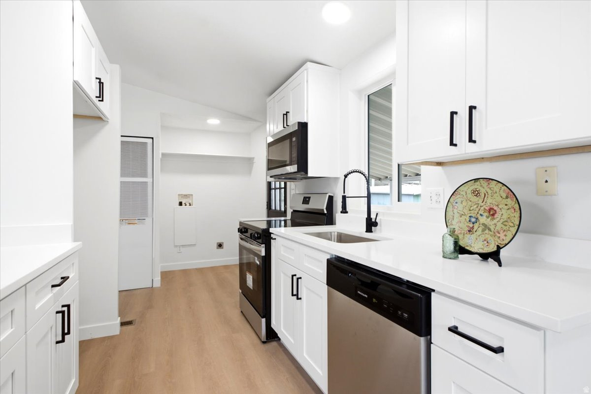 ALL SEASONS - Residential