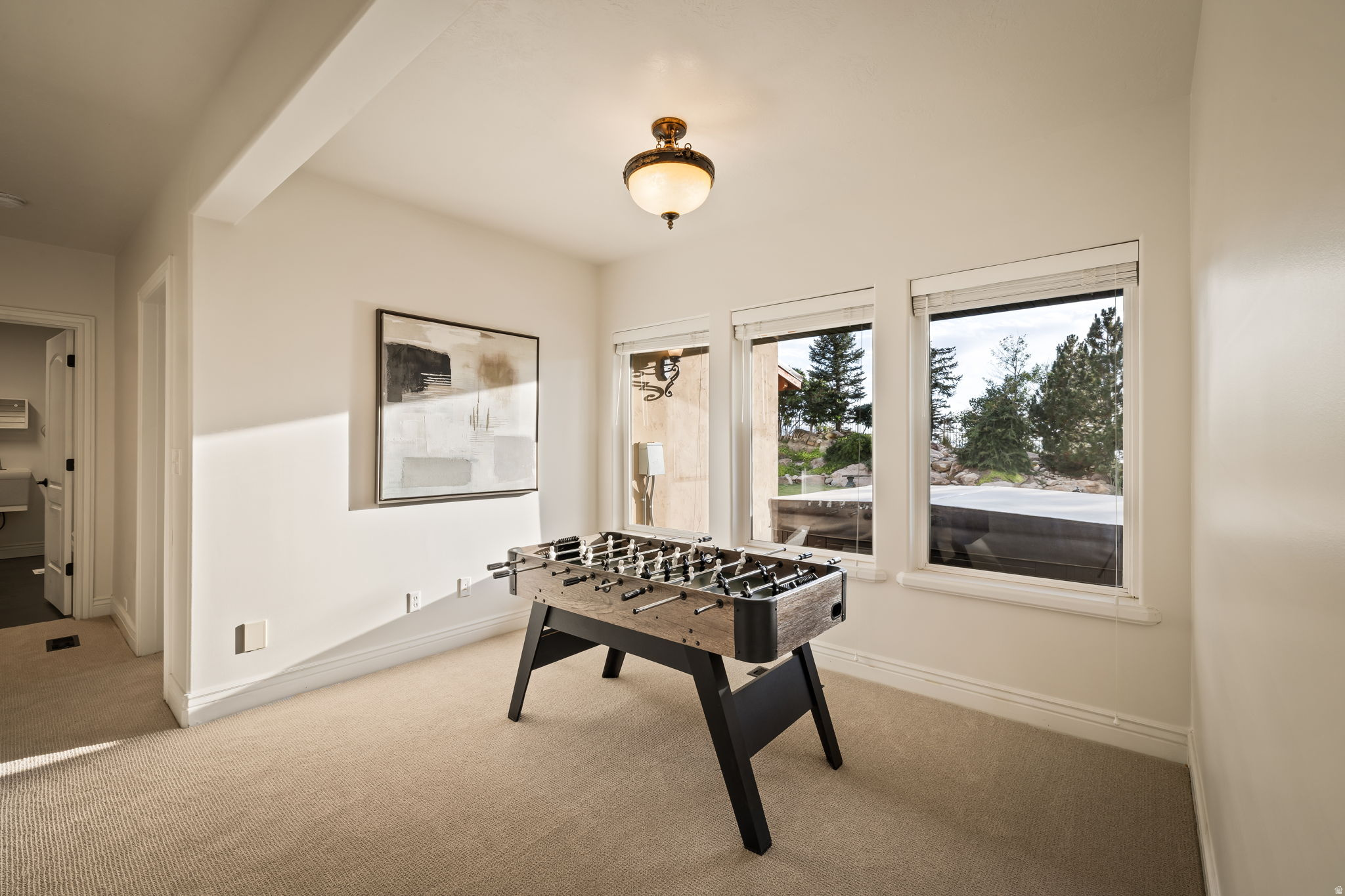 DORCHESTER POINTE - Residential