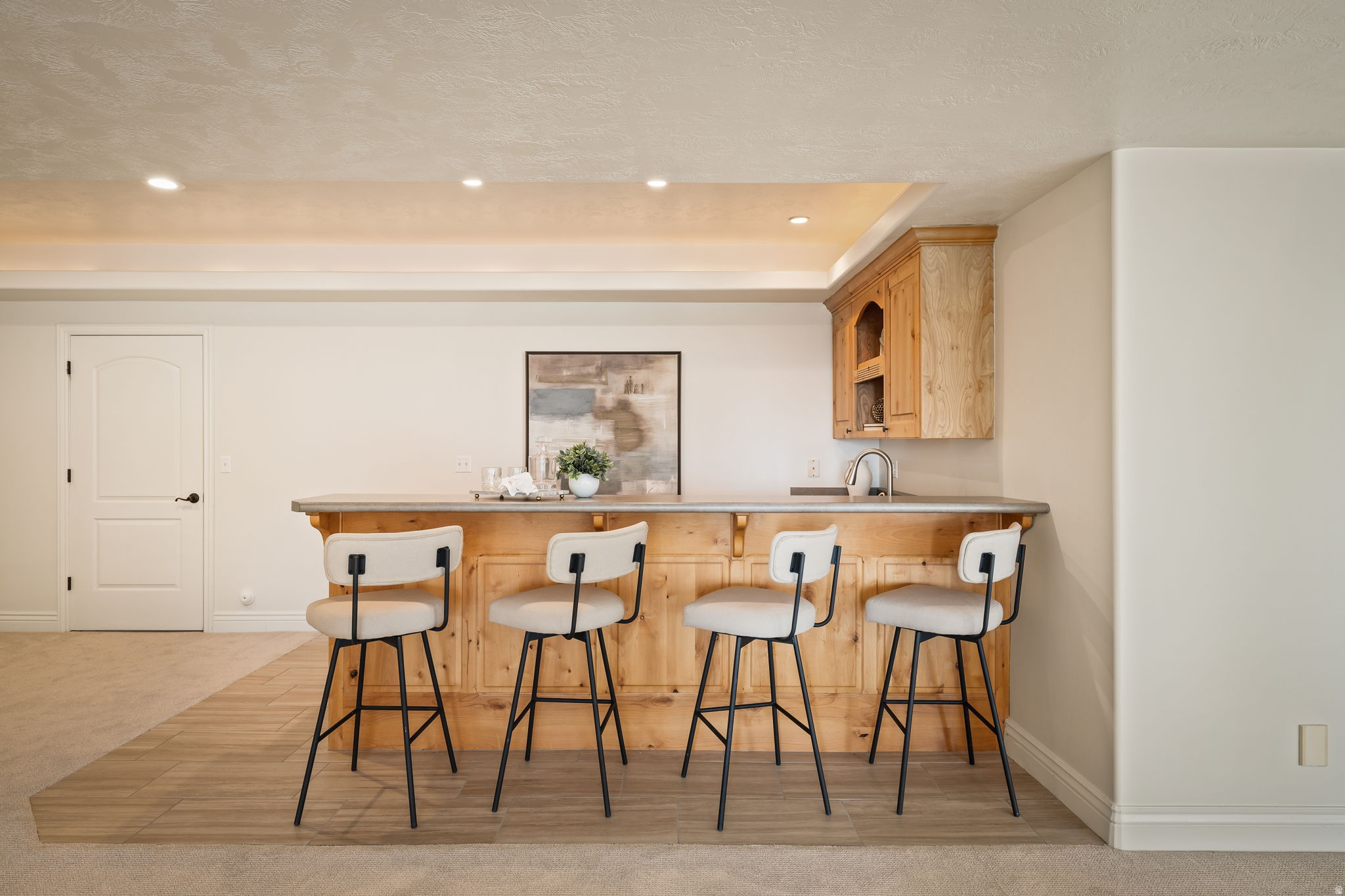 DORCHESTER POINTE - Residential