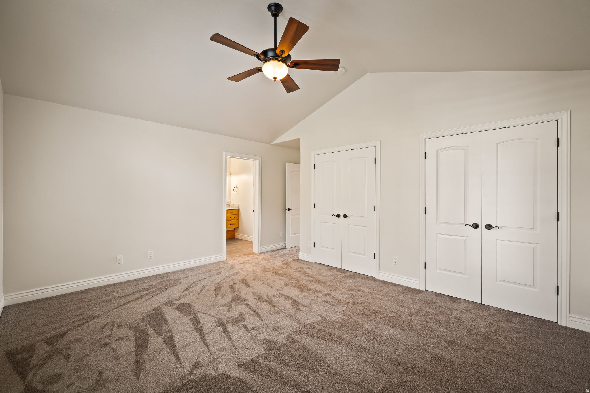 DORCHESTER POINTE - Residential