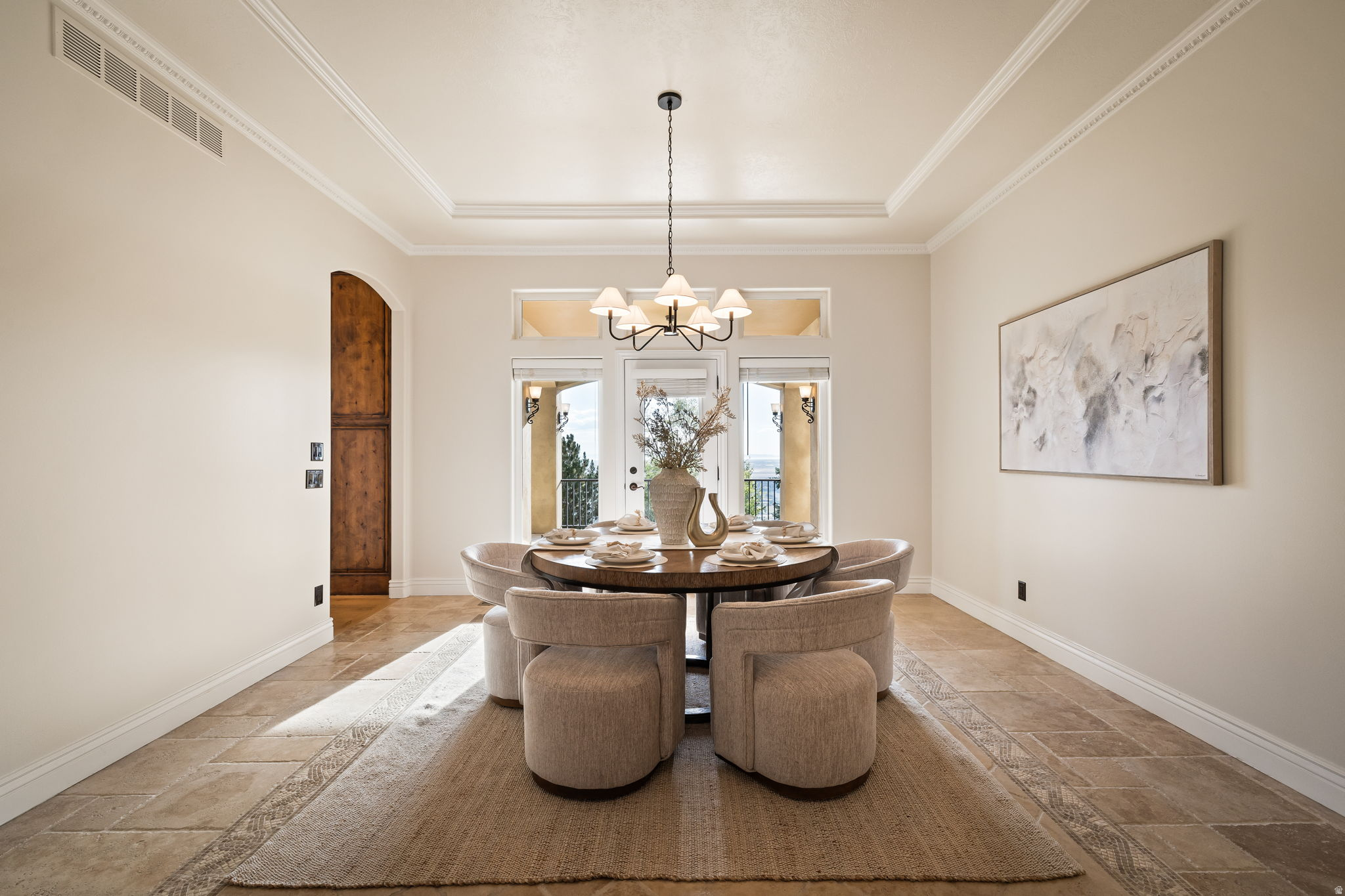 DORCHESTER POINTE - Residential