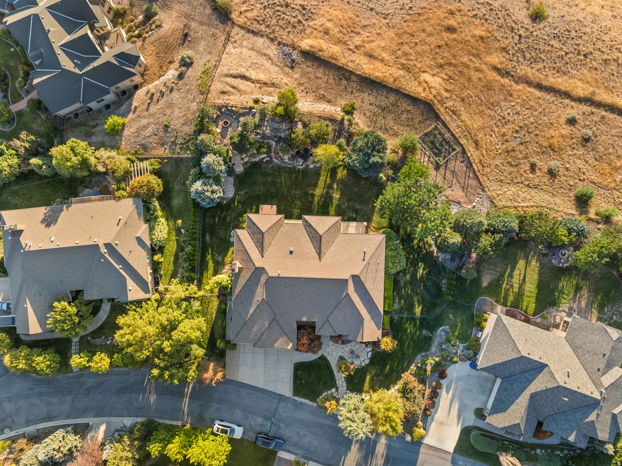 DORCHESTER POINTE - Residential