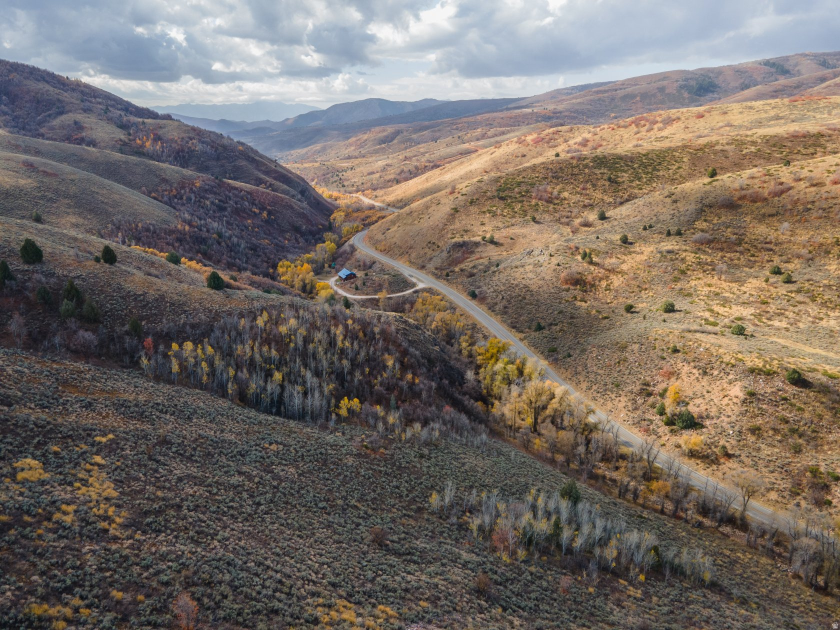 BEAVER CREEK - Land