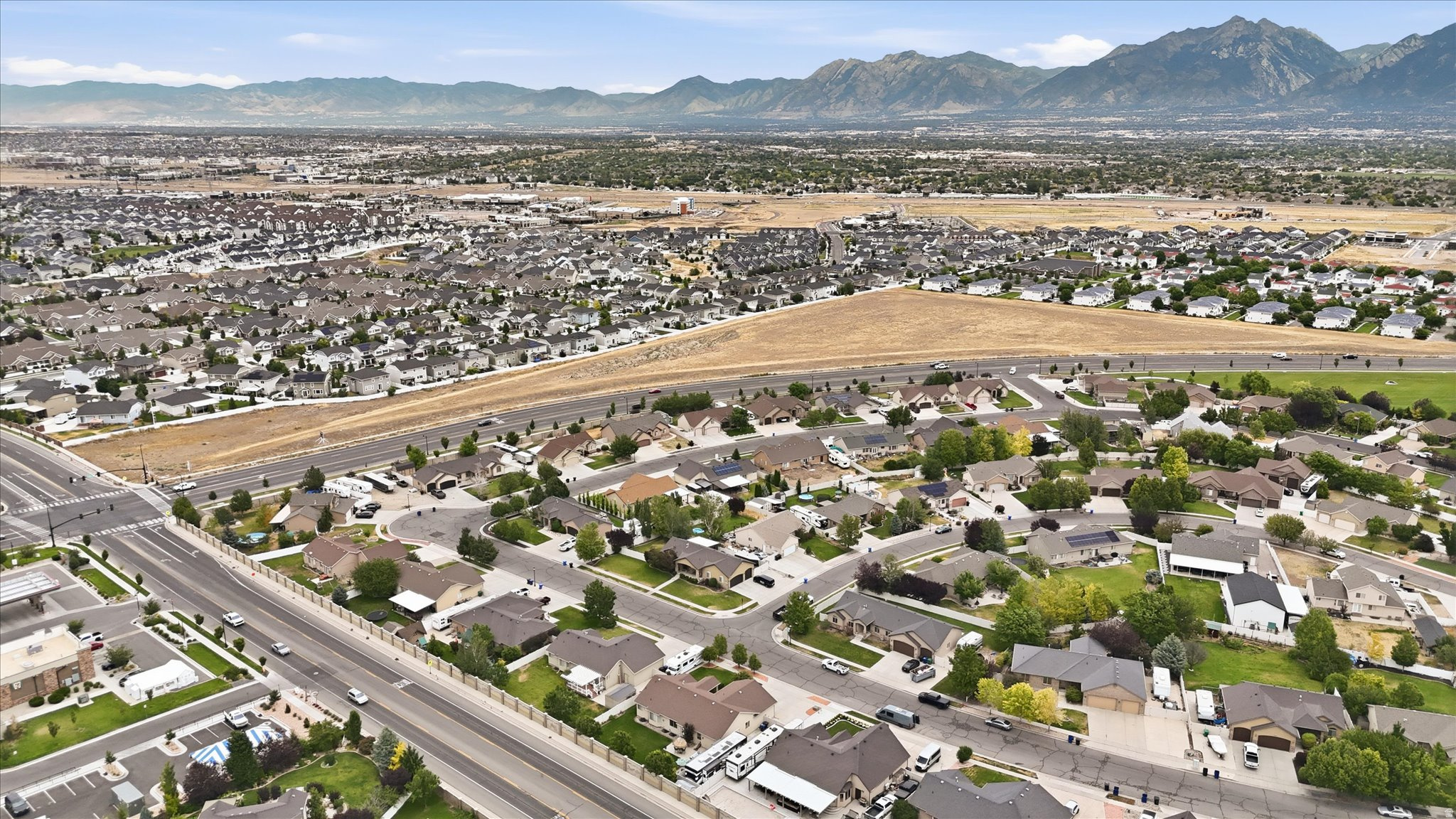 TUSCANY ESTATES - Residential