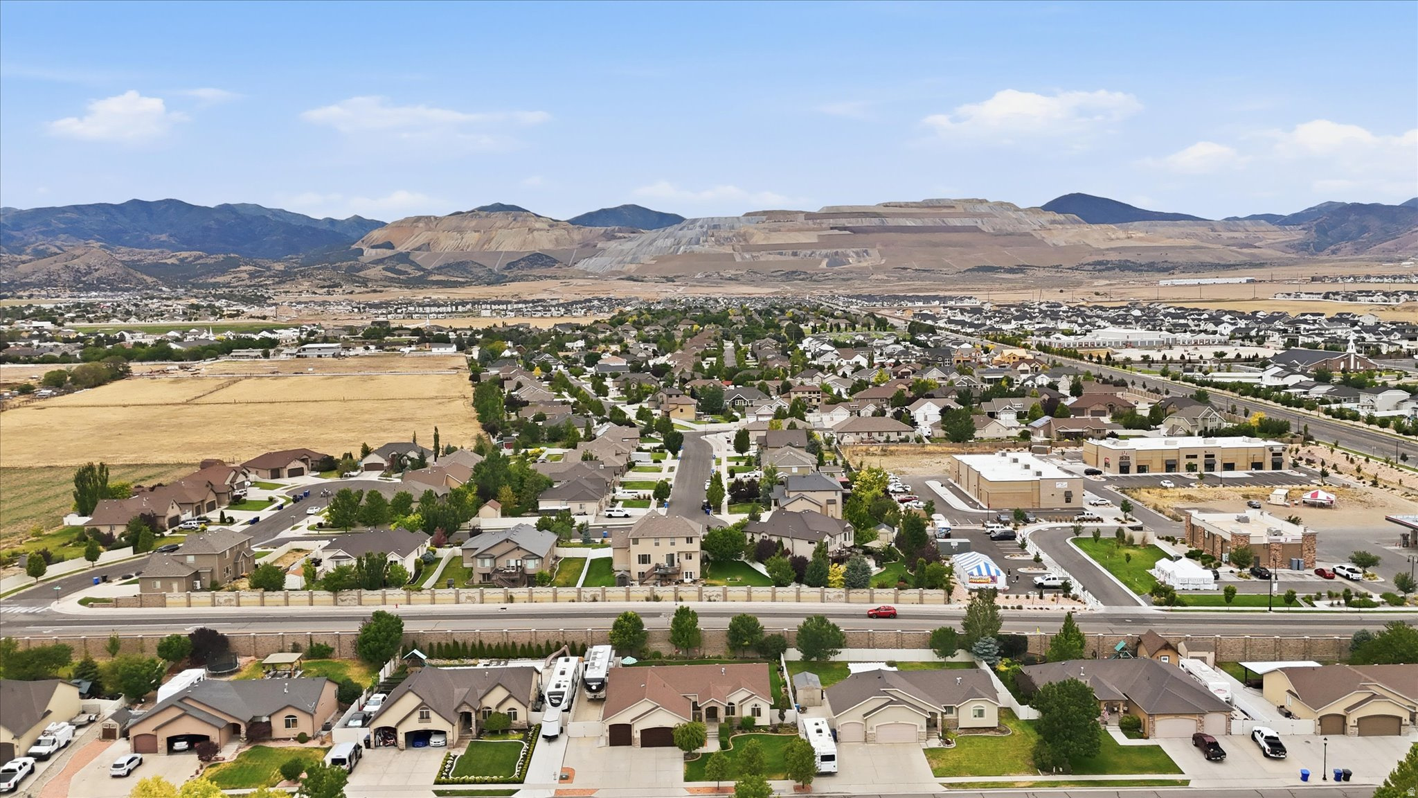 TUSCANY ESTATES - Residential