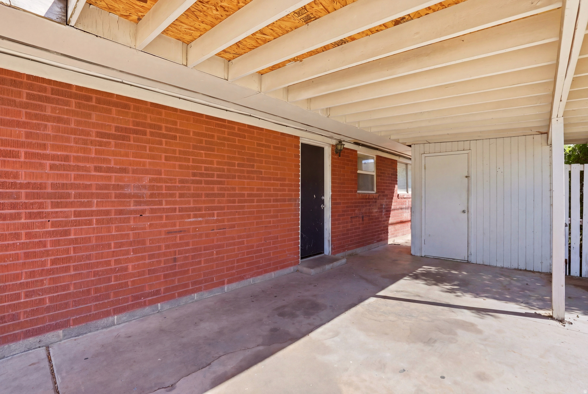 SUNNYBROOK PARK - Residential
