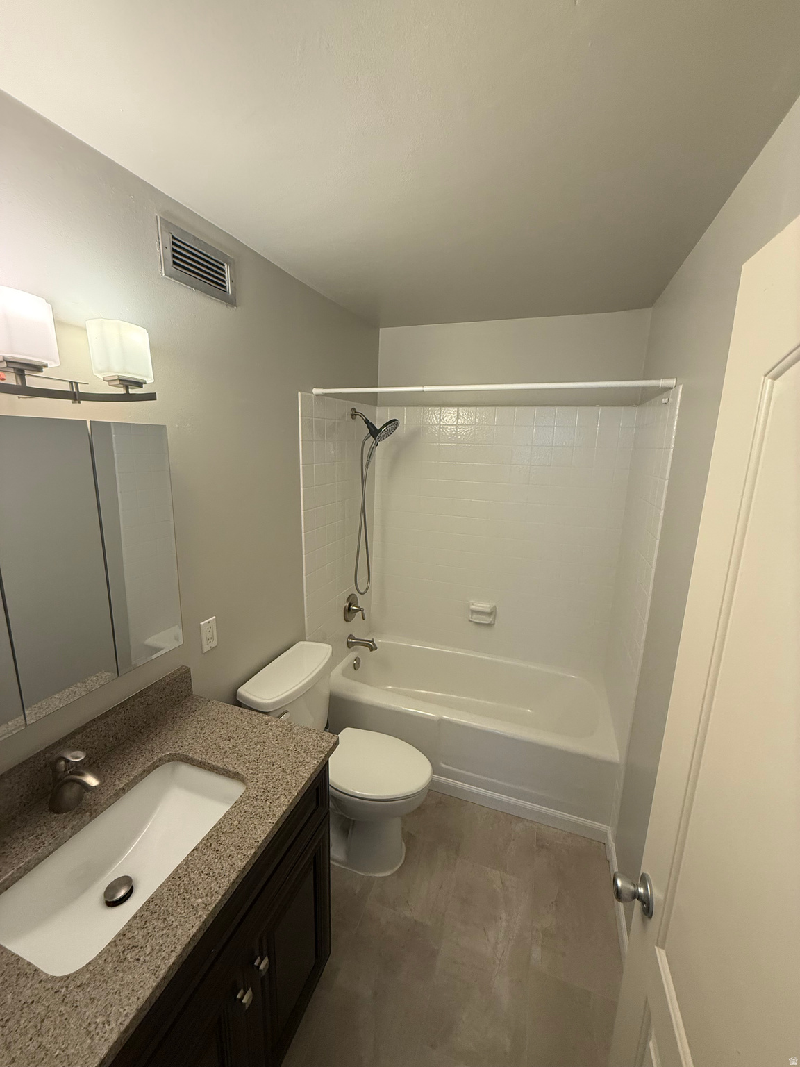 CANYON ROAD - Residential