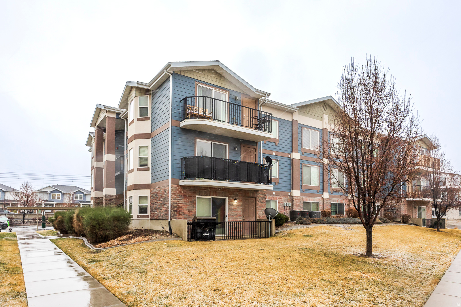 EAST TOWN VILLAGE PH 2 - Residential
