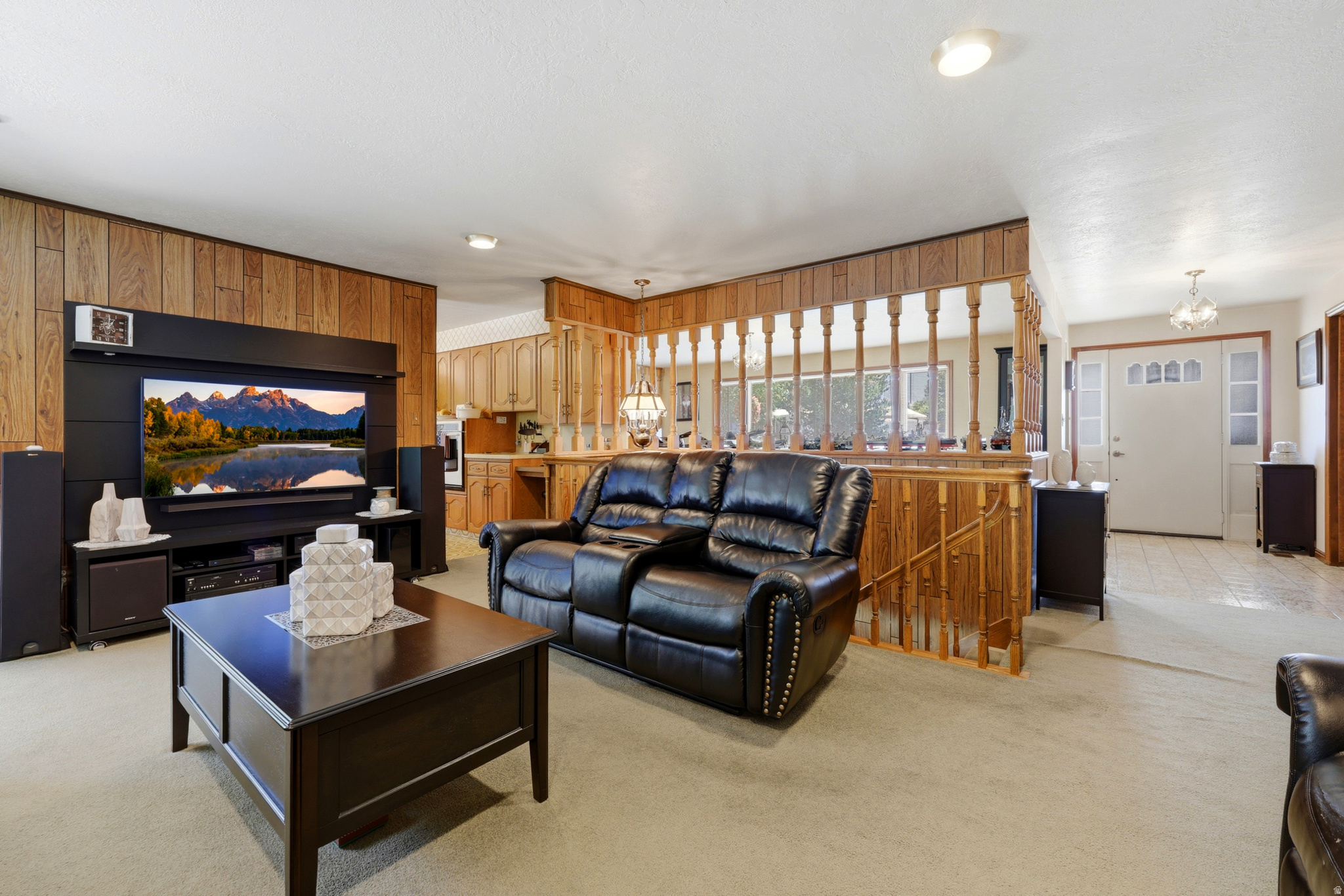 CLOVER ESTATES - Residential