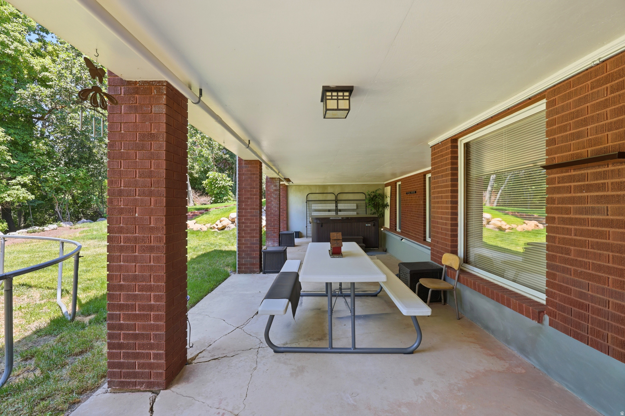CLOVER ESTATES - Residential