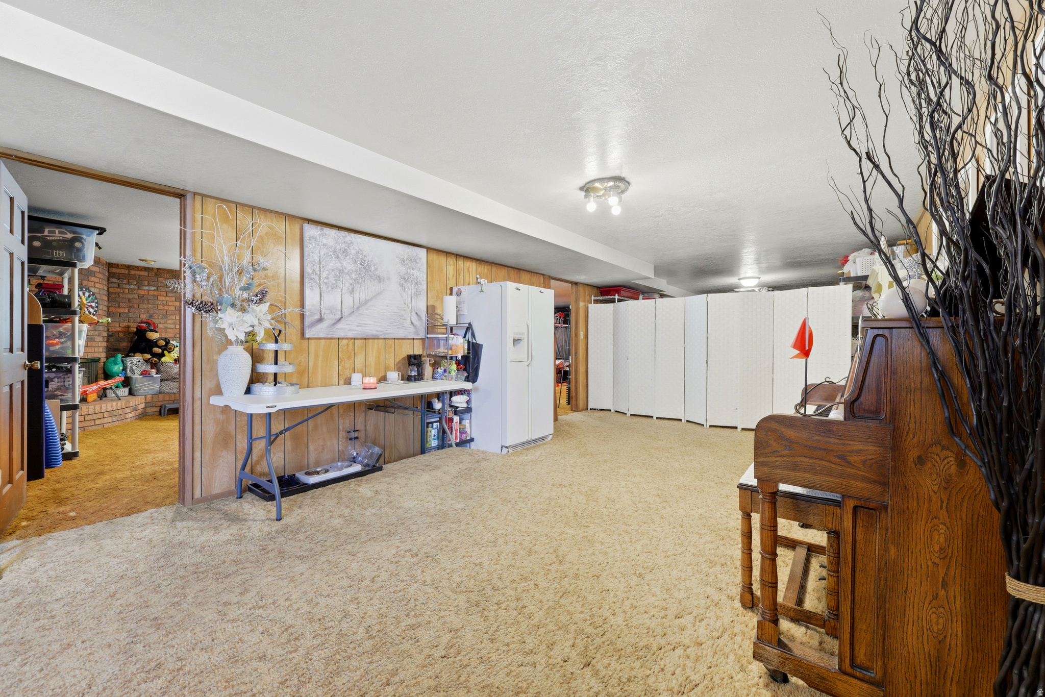 CLOVER ESTATES - Residential