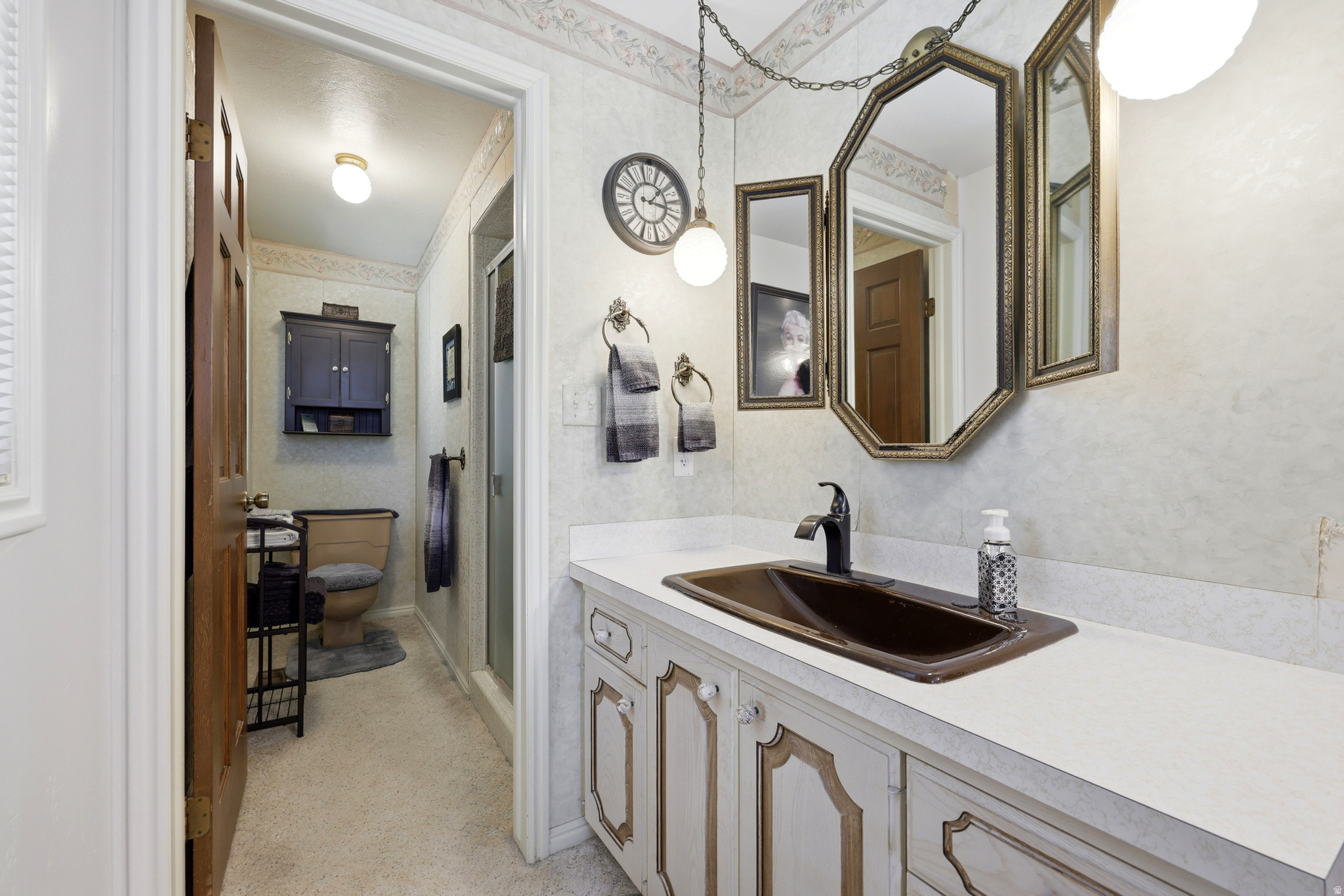 CLOVER ESTATES - Residential