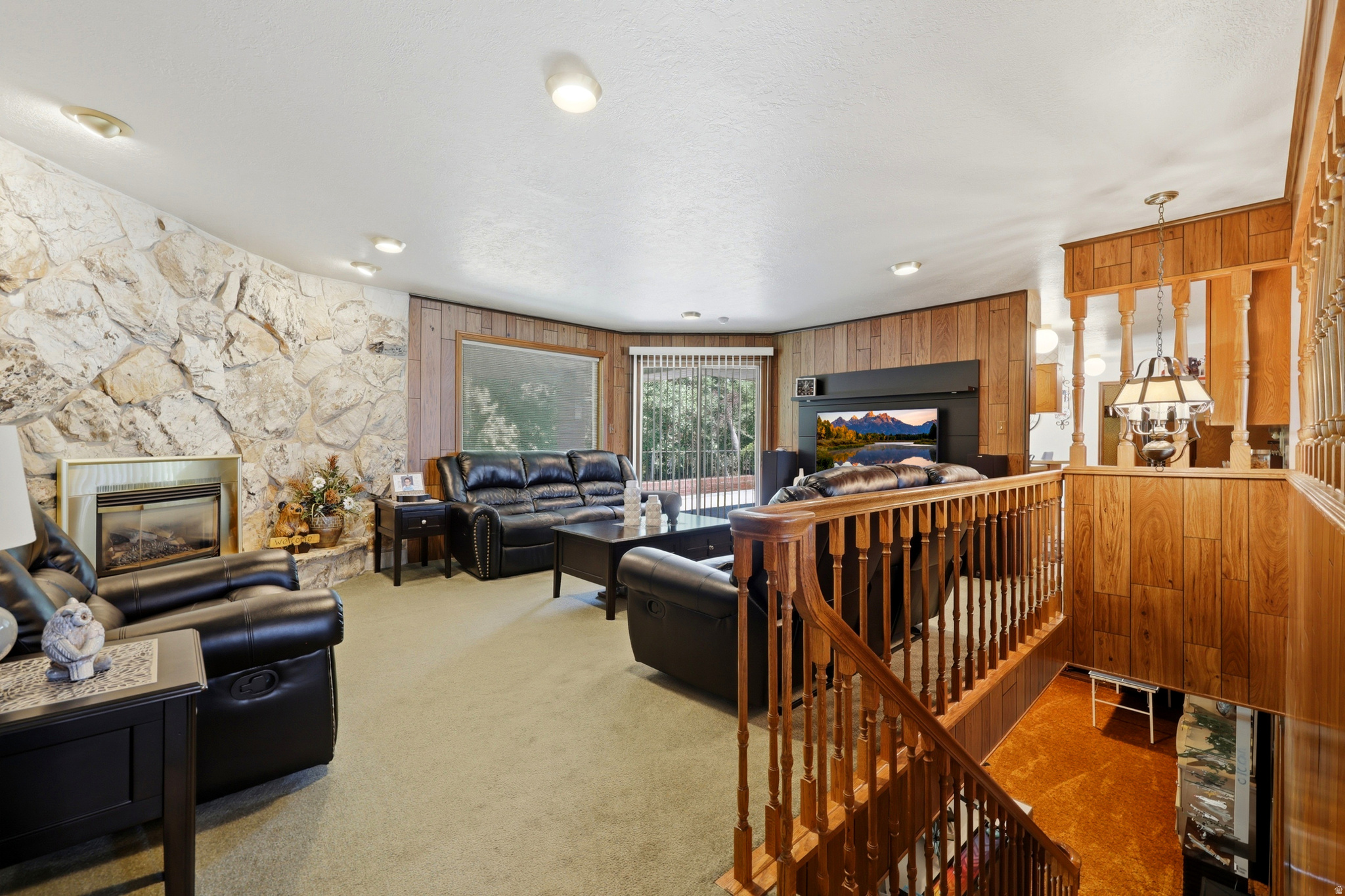 CLOVER ESTATES - Residential